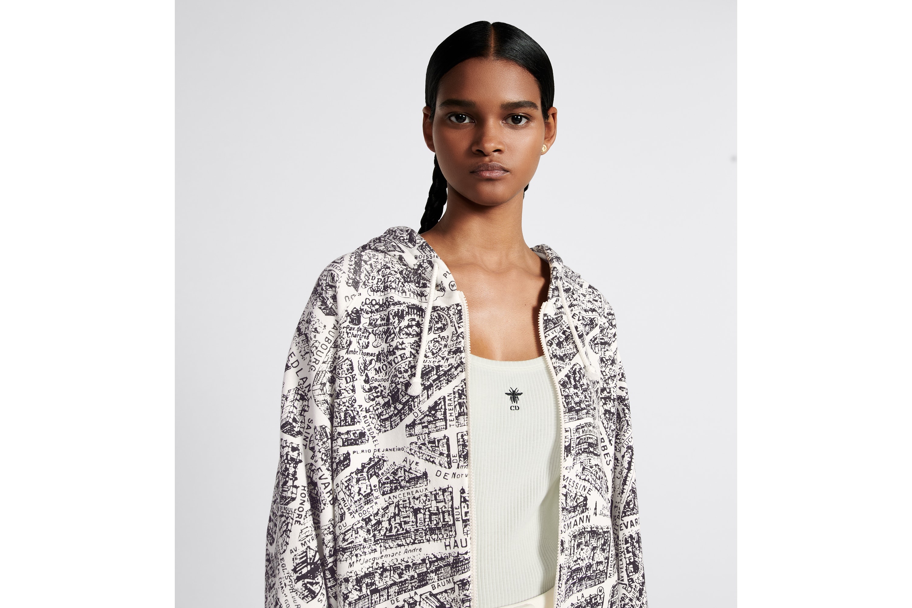 Zipped Hooded Sweatshirt - 4