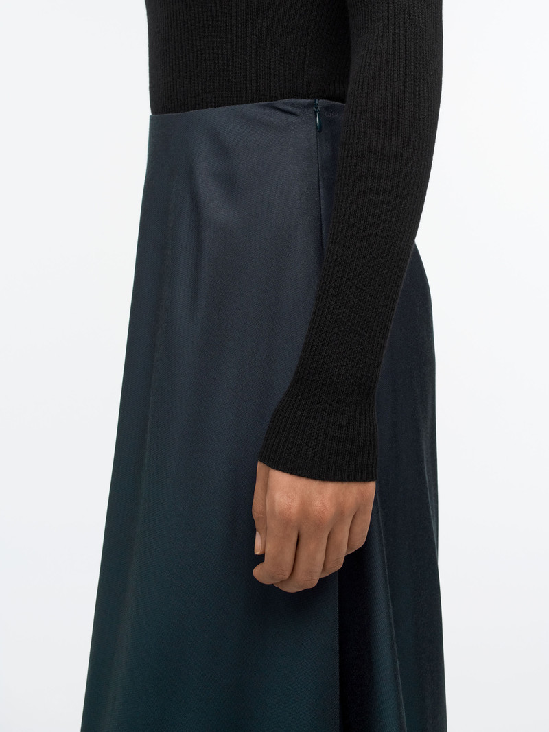 Reylynn Viscose Midi Skirt 4