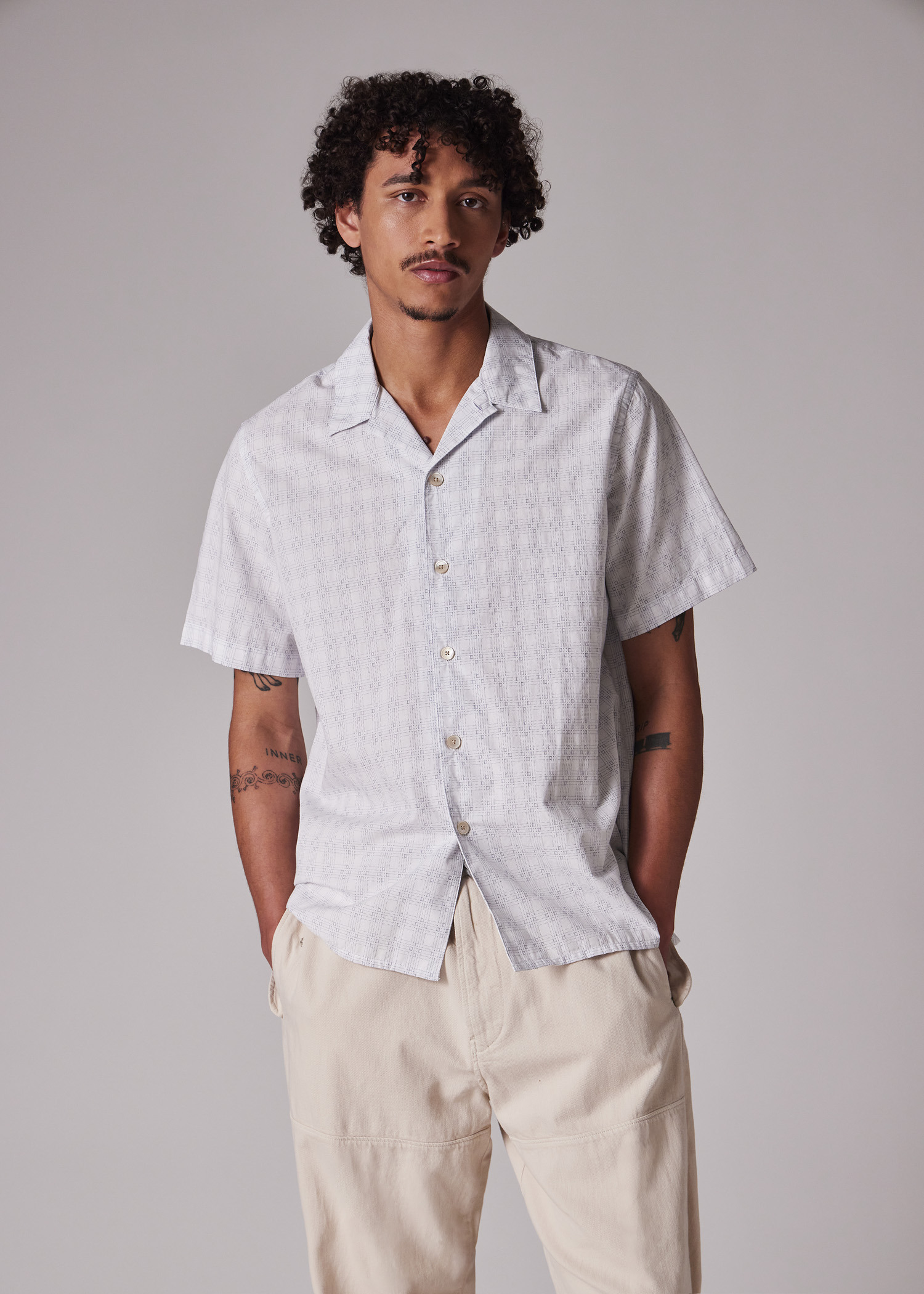 Casual-Fit Cotton White 'Geometric' Shirt - 4