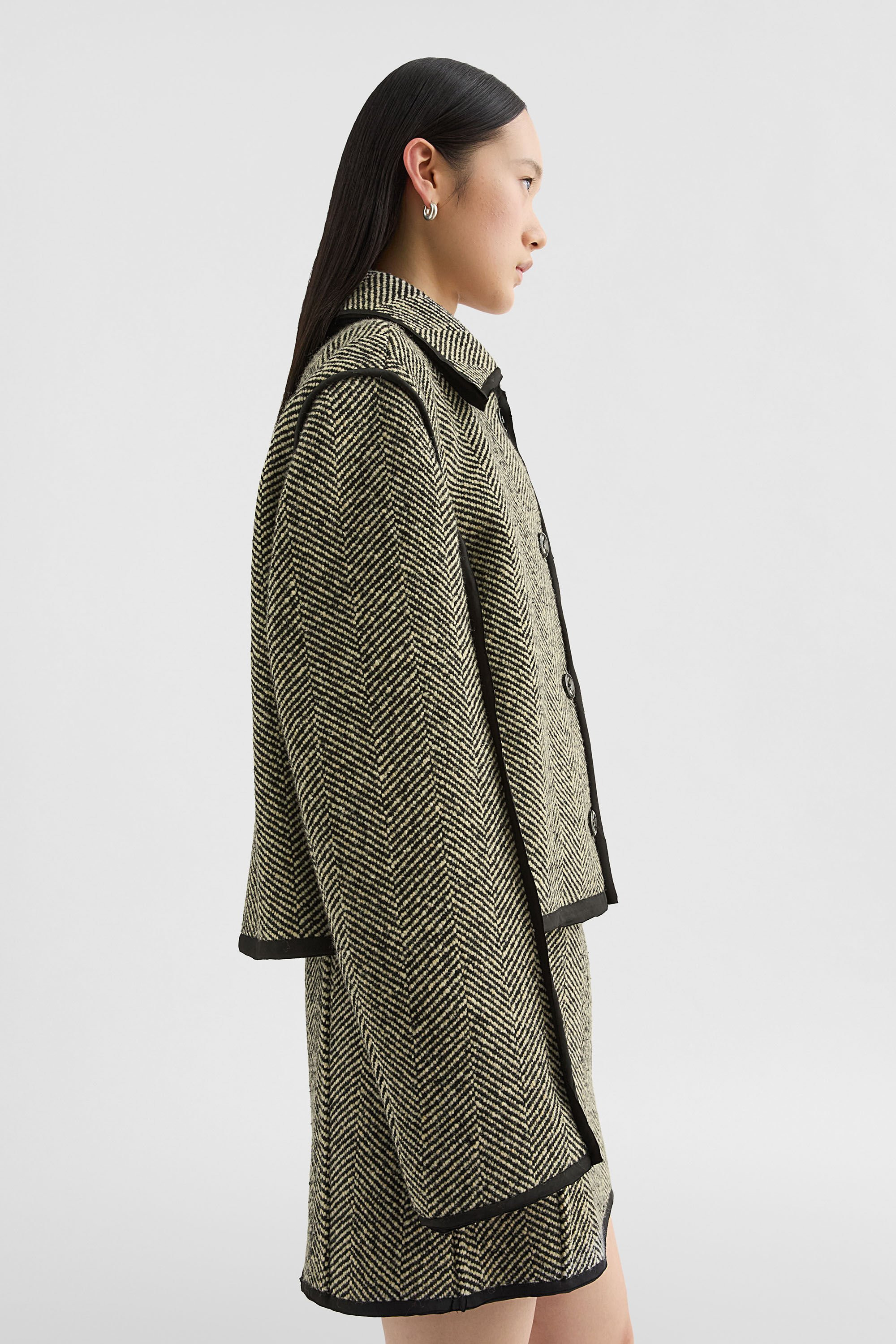 Wool Tweed Jacket - 4