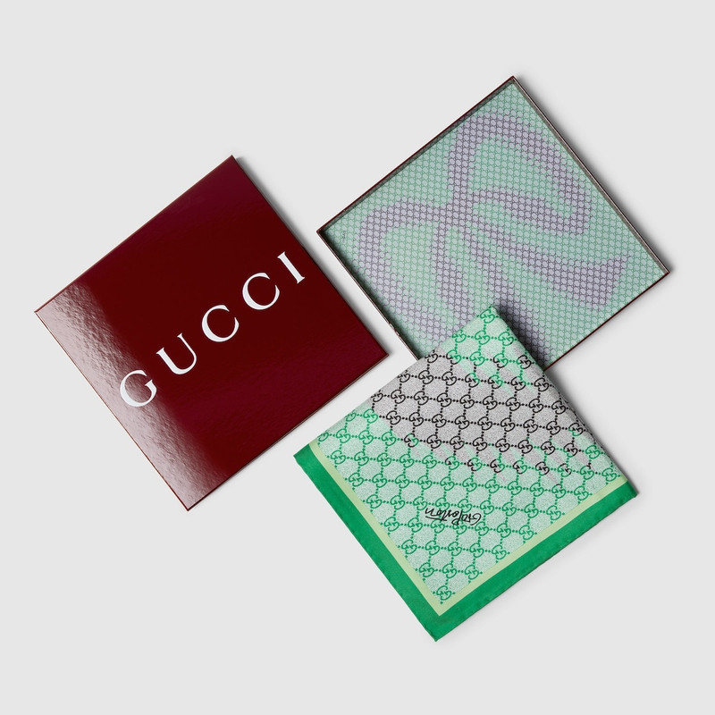 90 x 90 project printed silk carré 5