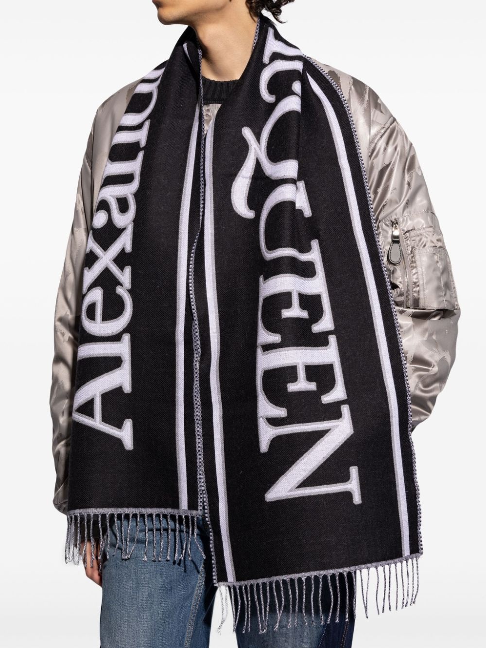 logo-print wool scarf - 4