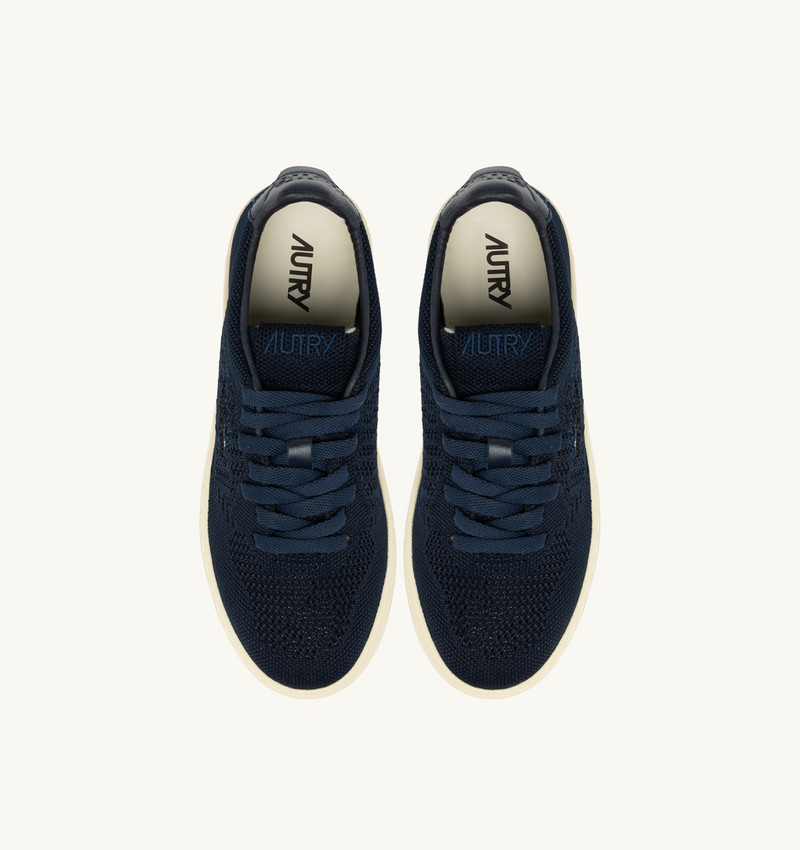 MEDALIST EASEKNIT LOW SNEAKERS IN SPACE BLUE KNIT 5