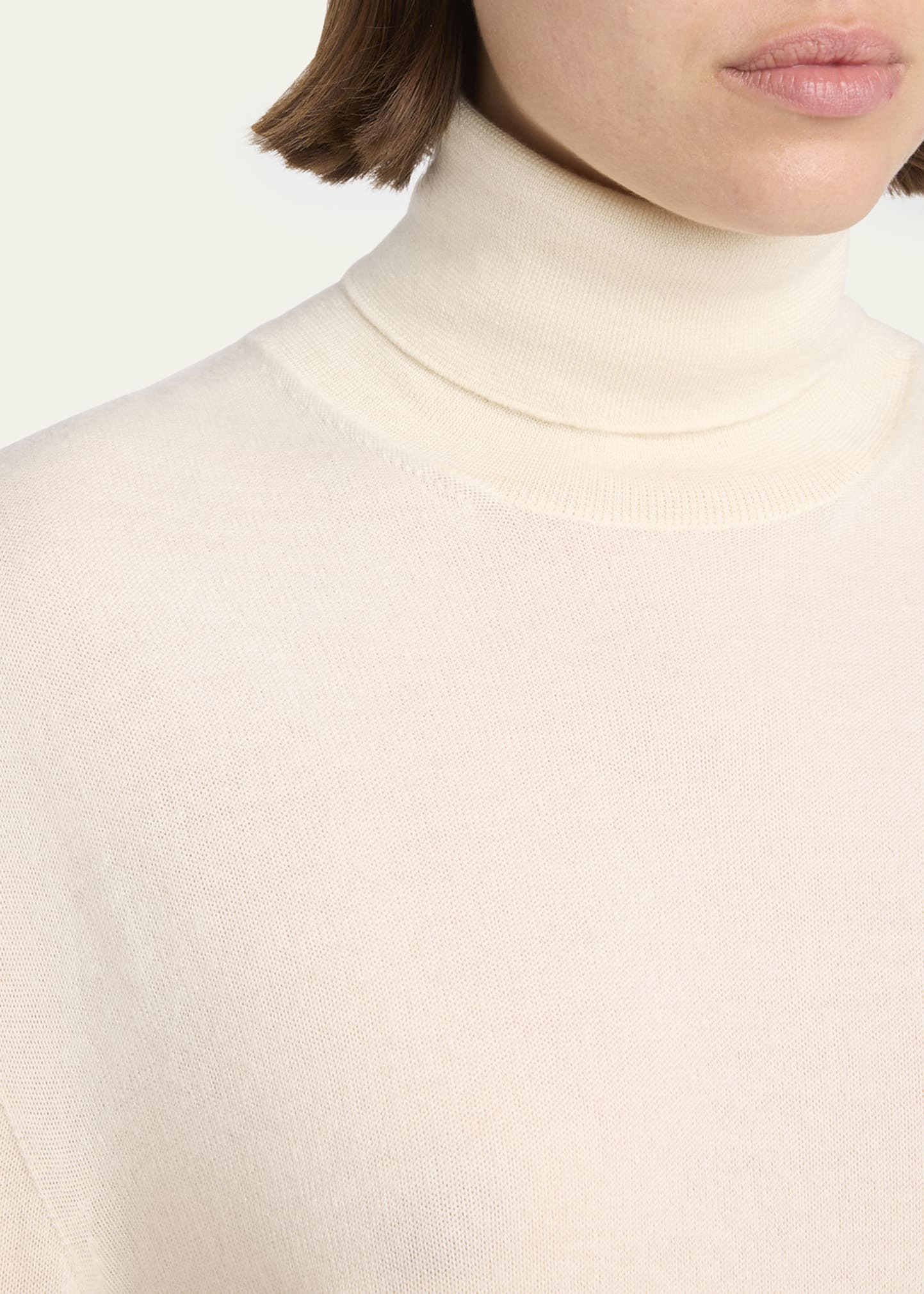 Lizzy Cashmere Turtleneck Sweater - 5