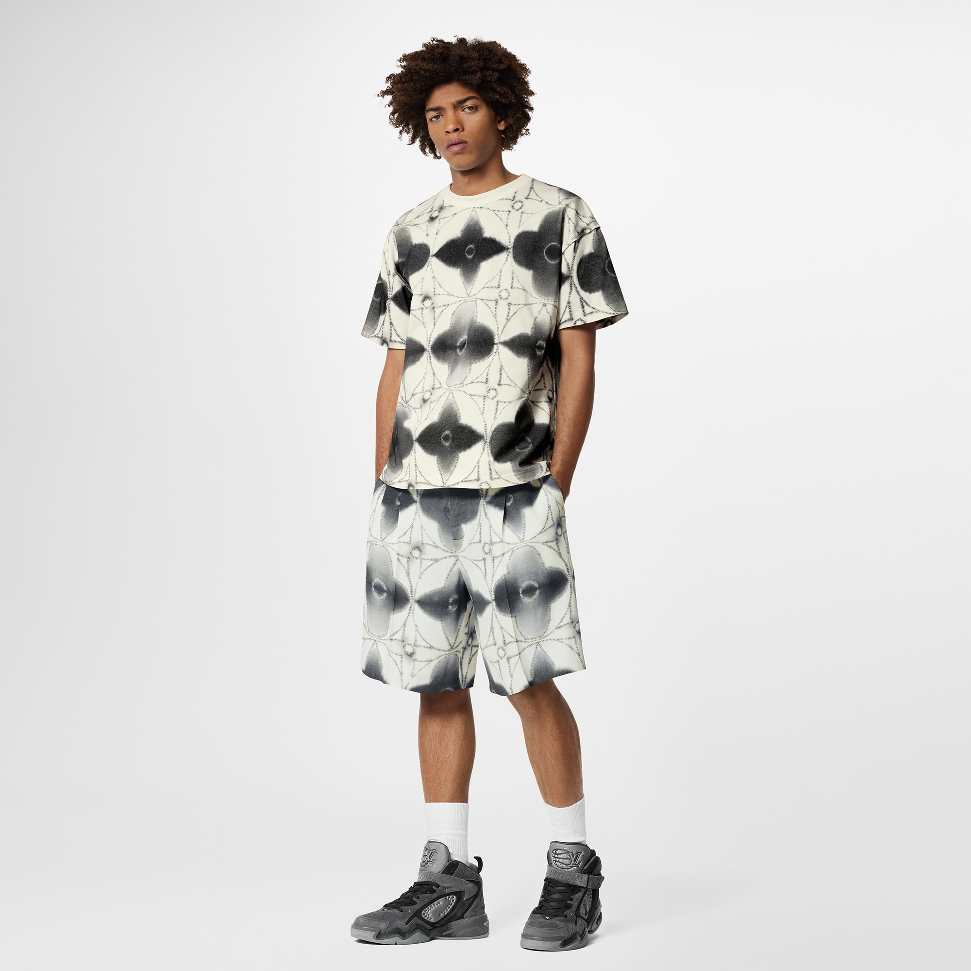 Printed Shibori Tie-Dye T-Shirt - 2