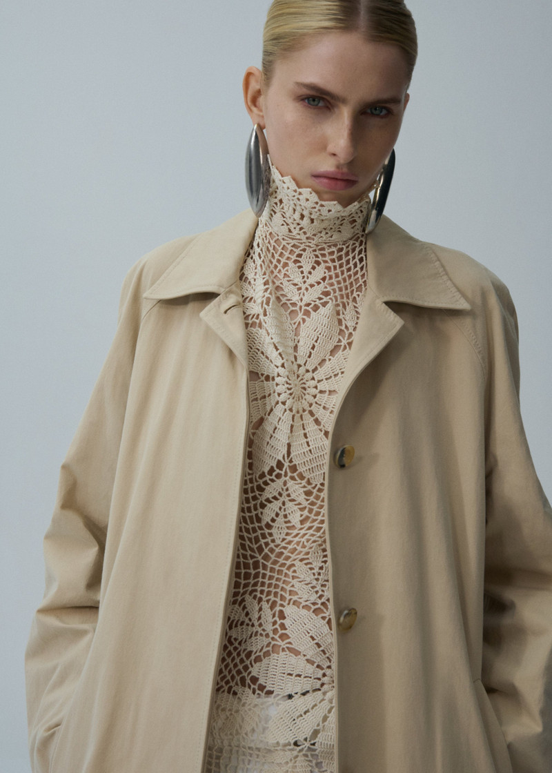 Wrap cotton trench coat in beige 4