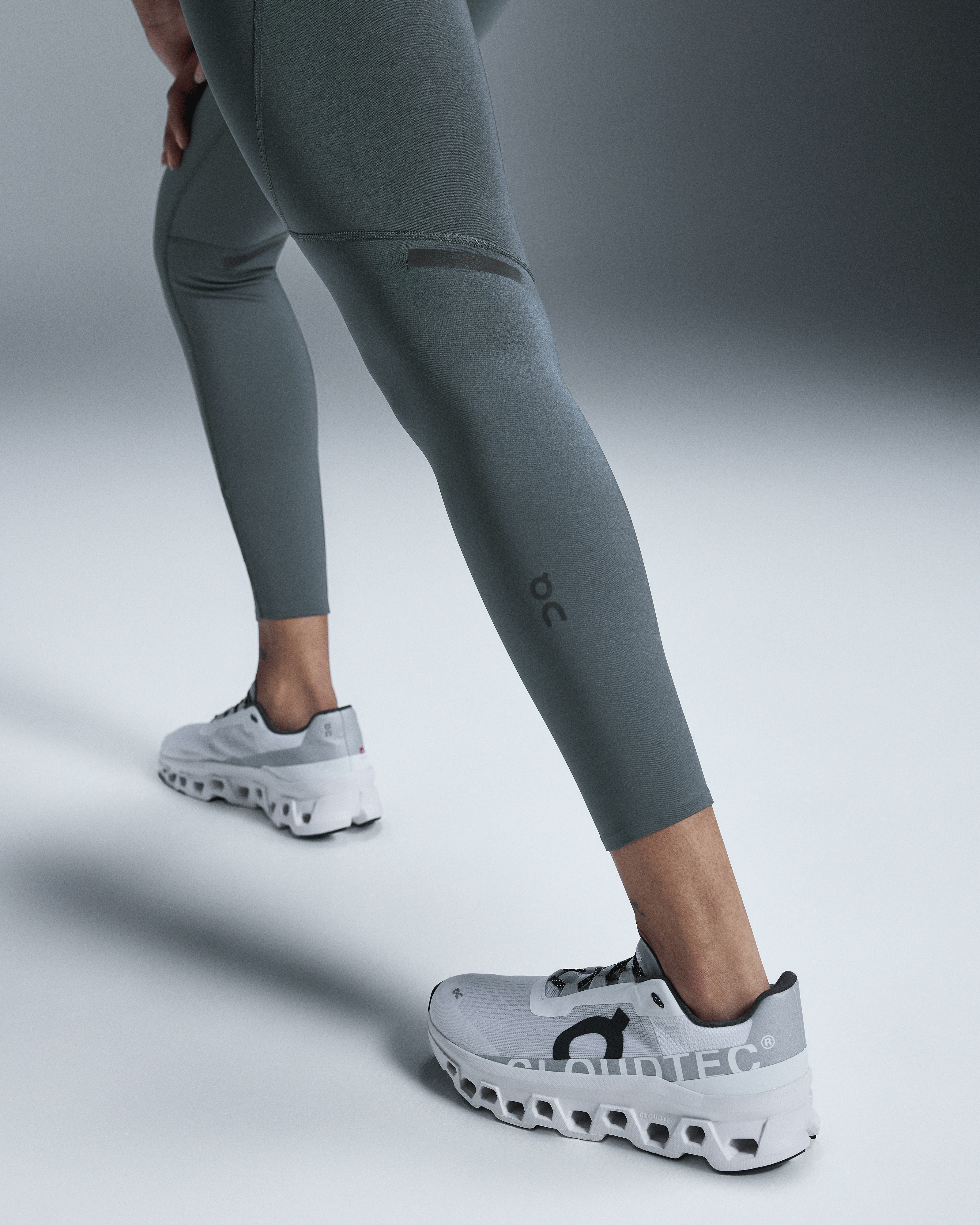 On Performance Winter Tights | REVERSIBLE