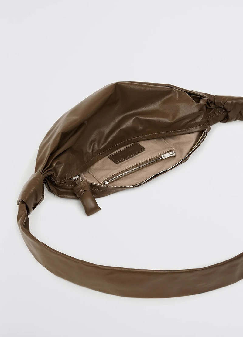 SMALL SOFT CROISSANT 4