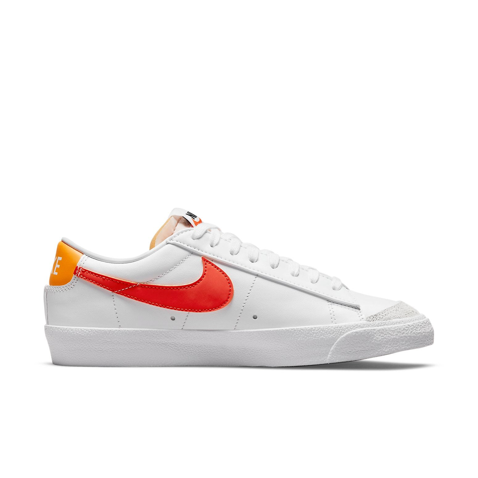 (WMNS) Nike Blazer Low '77 'White Orange' DC4769-105 - 2