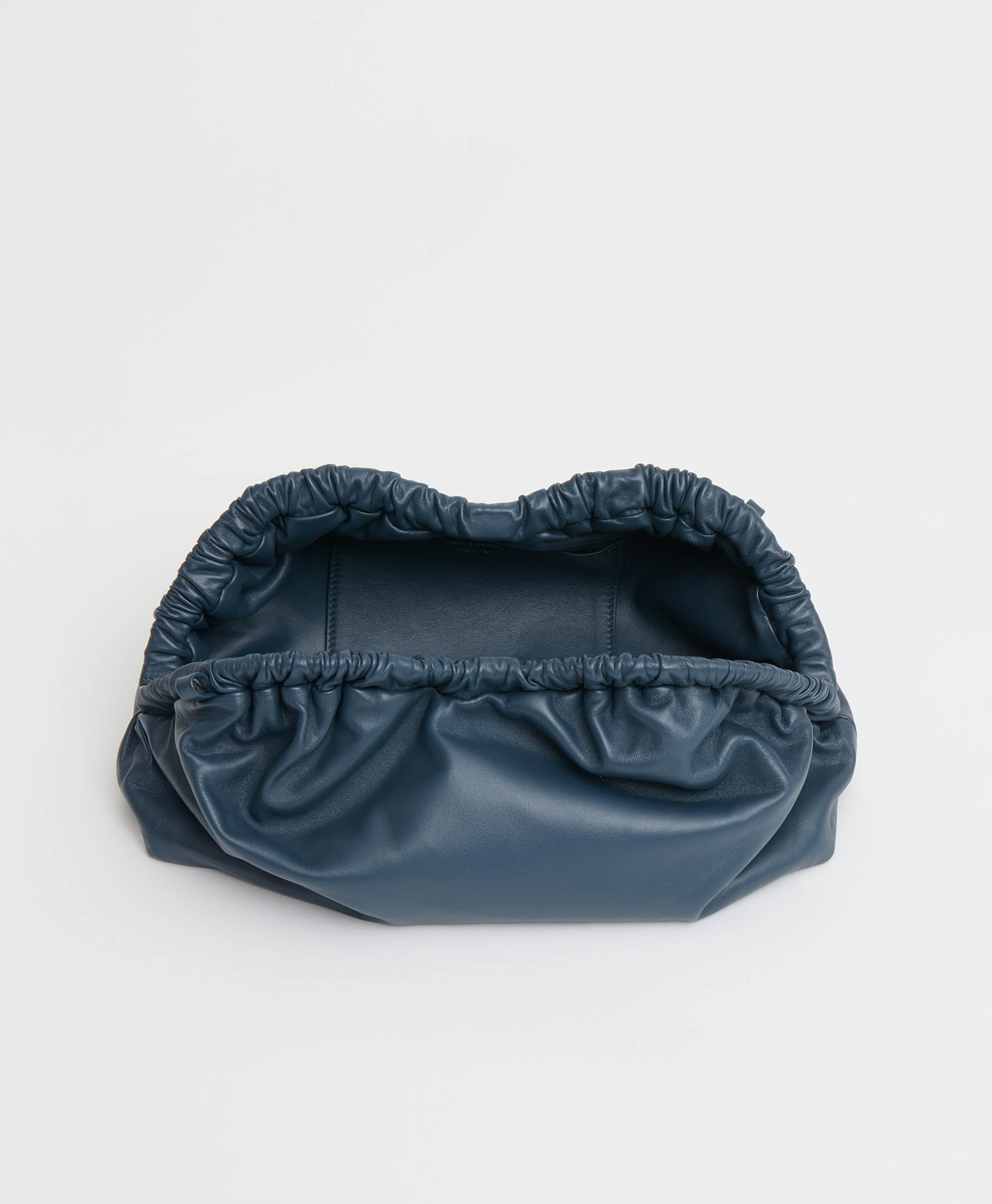 OVERSIZED CLOUD CLUTCH - 5
