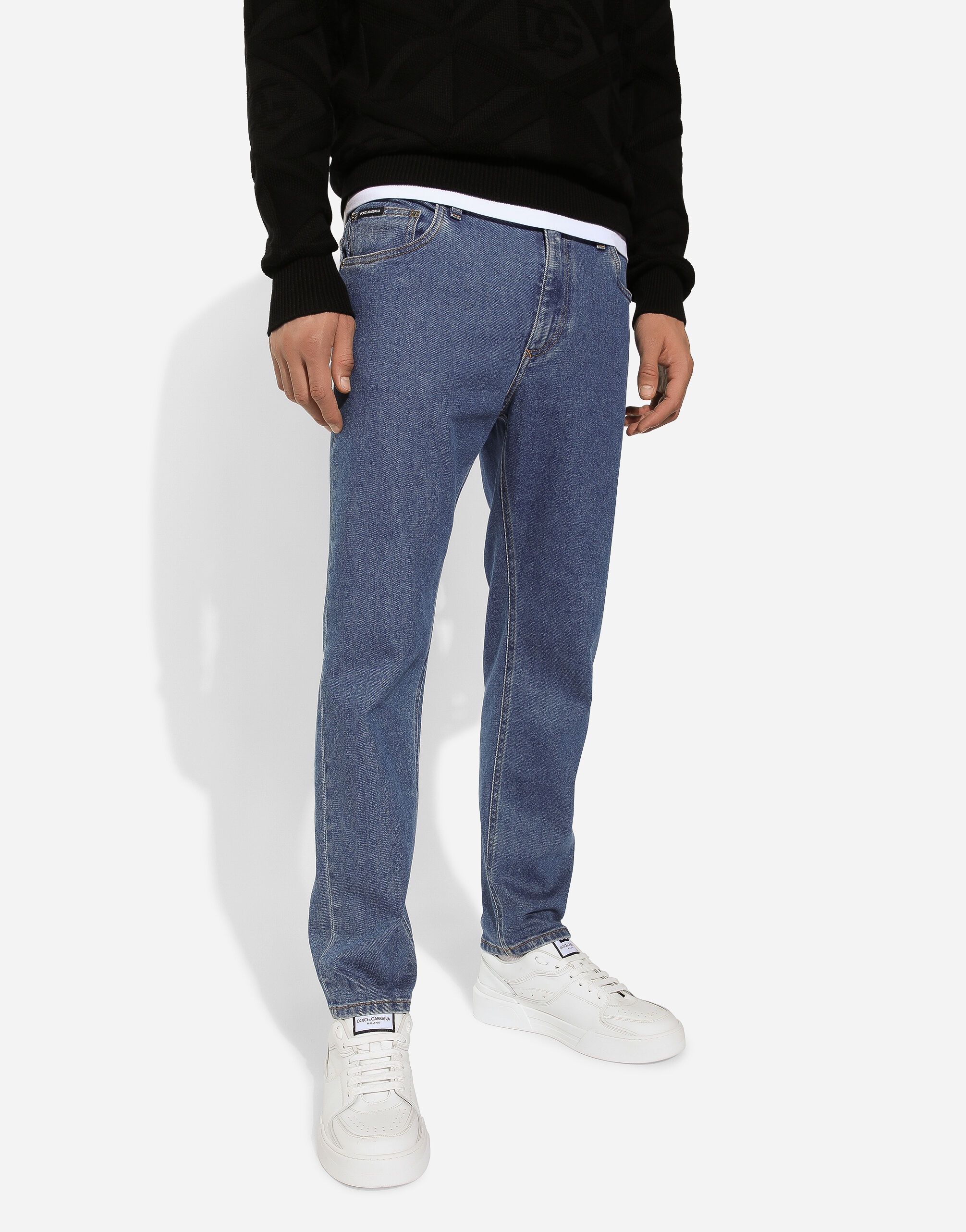 Loose stretch blue denim jeans - 4