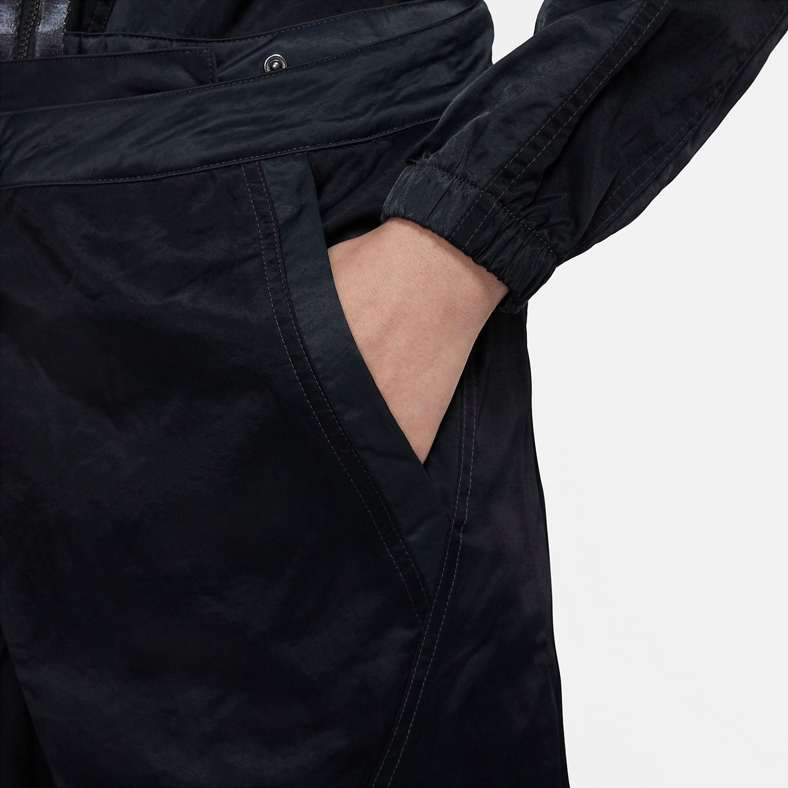 (WMNS) Air Jordan Brand Flightsuit 'Black' DA1518-010 - 4