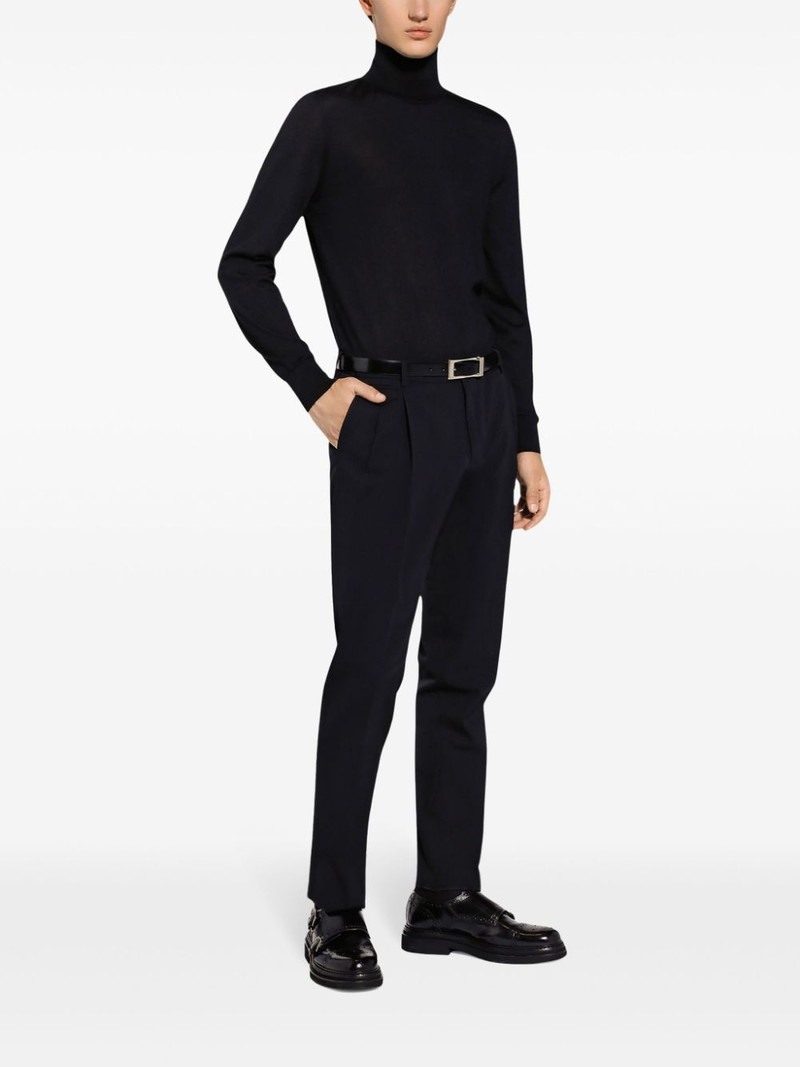 Roll neck jumper 3