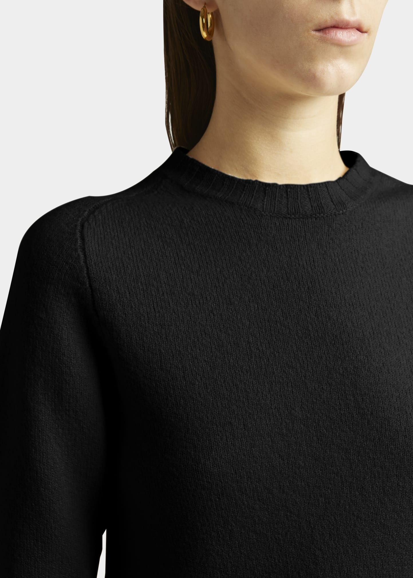 Round-Neck Wool Sweater - 4