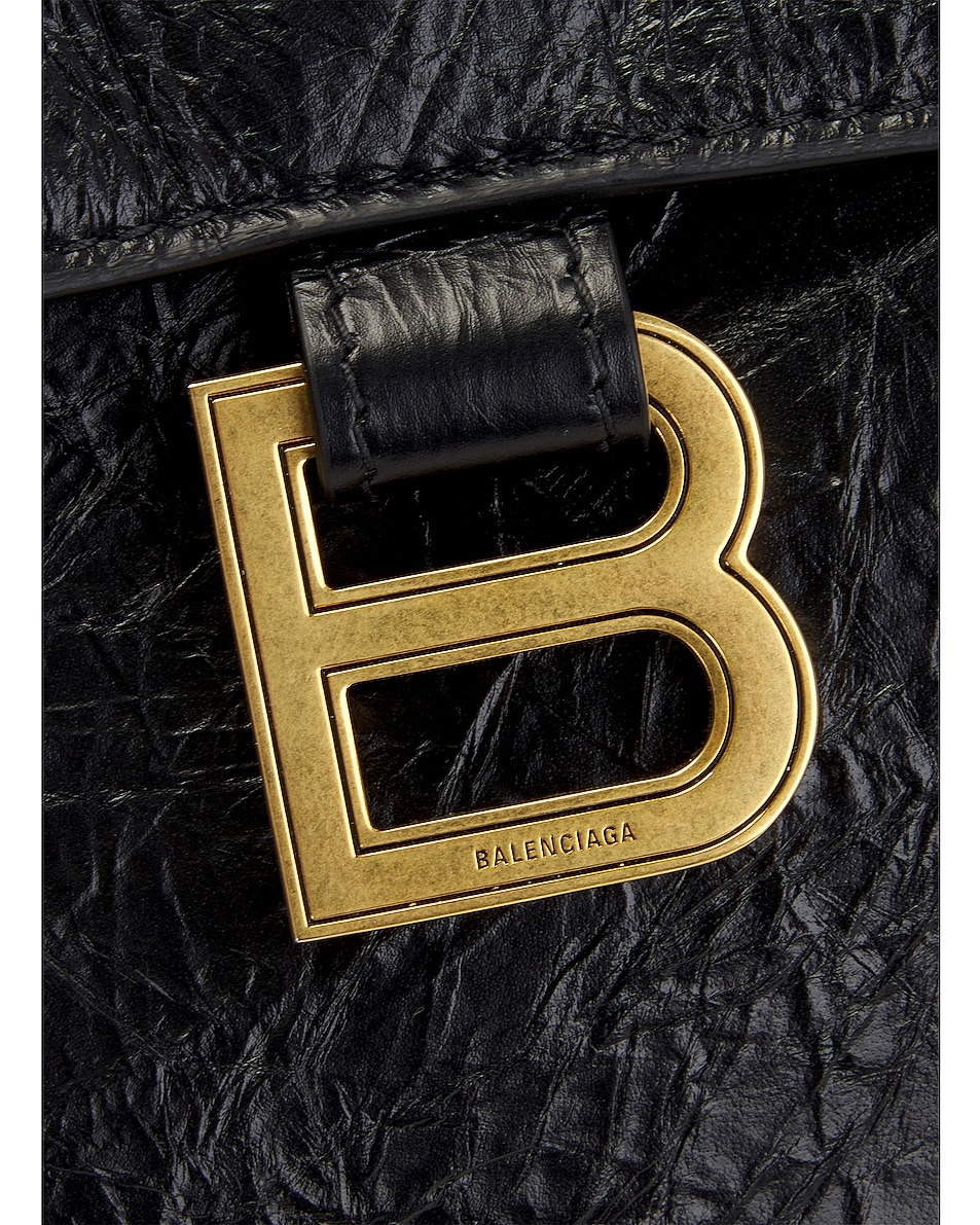 Large Crush Chain Shoulder Bag - 9