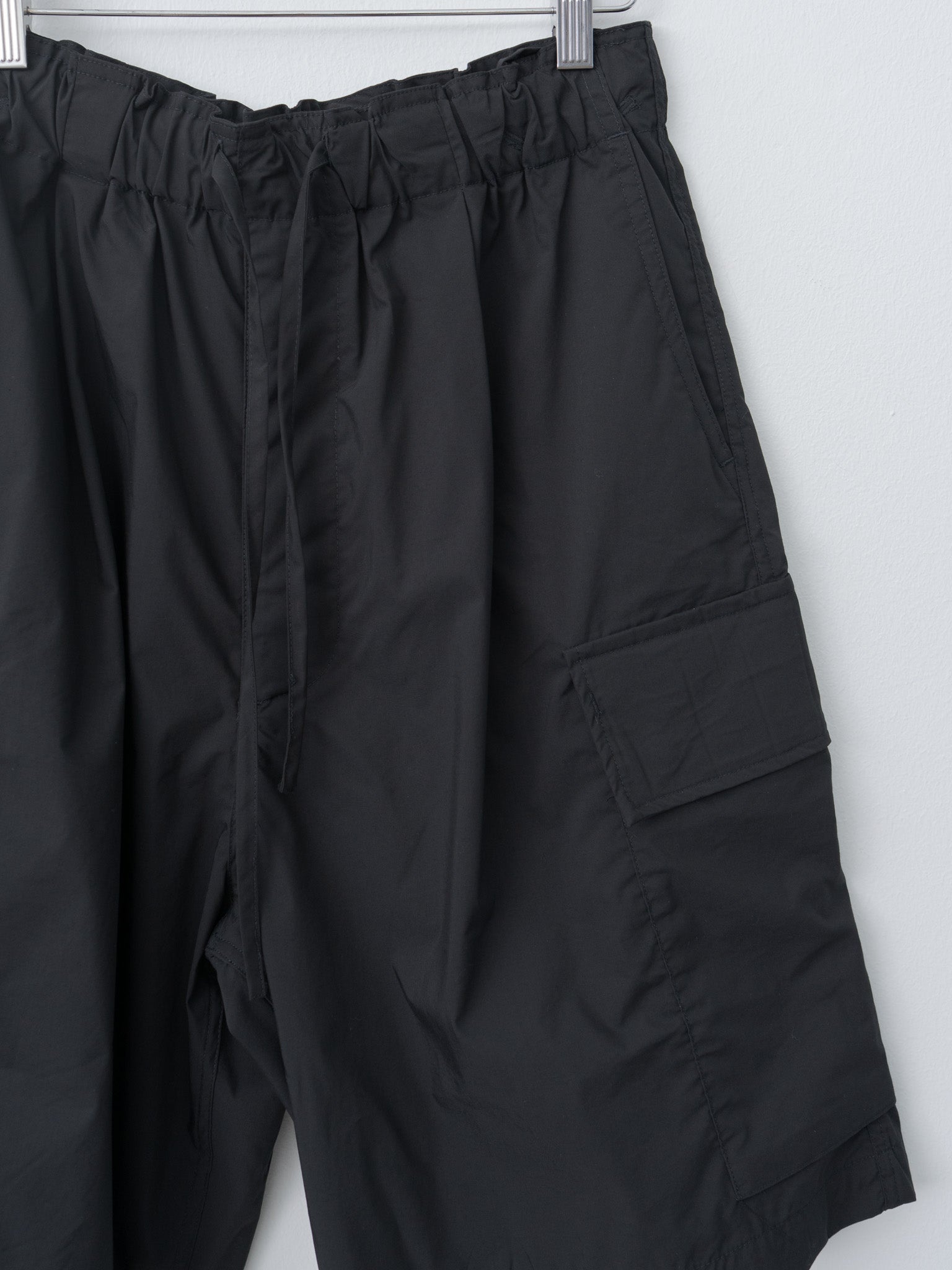 Cargo Shorts - Black - 5