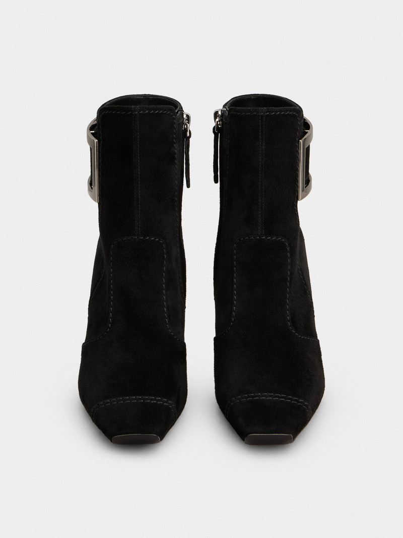 Trompette Booties in suede 9
