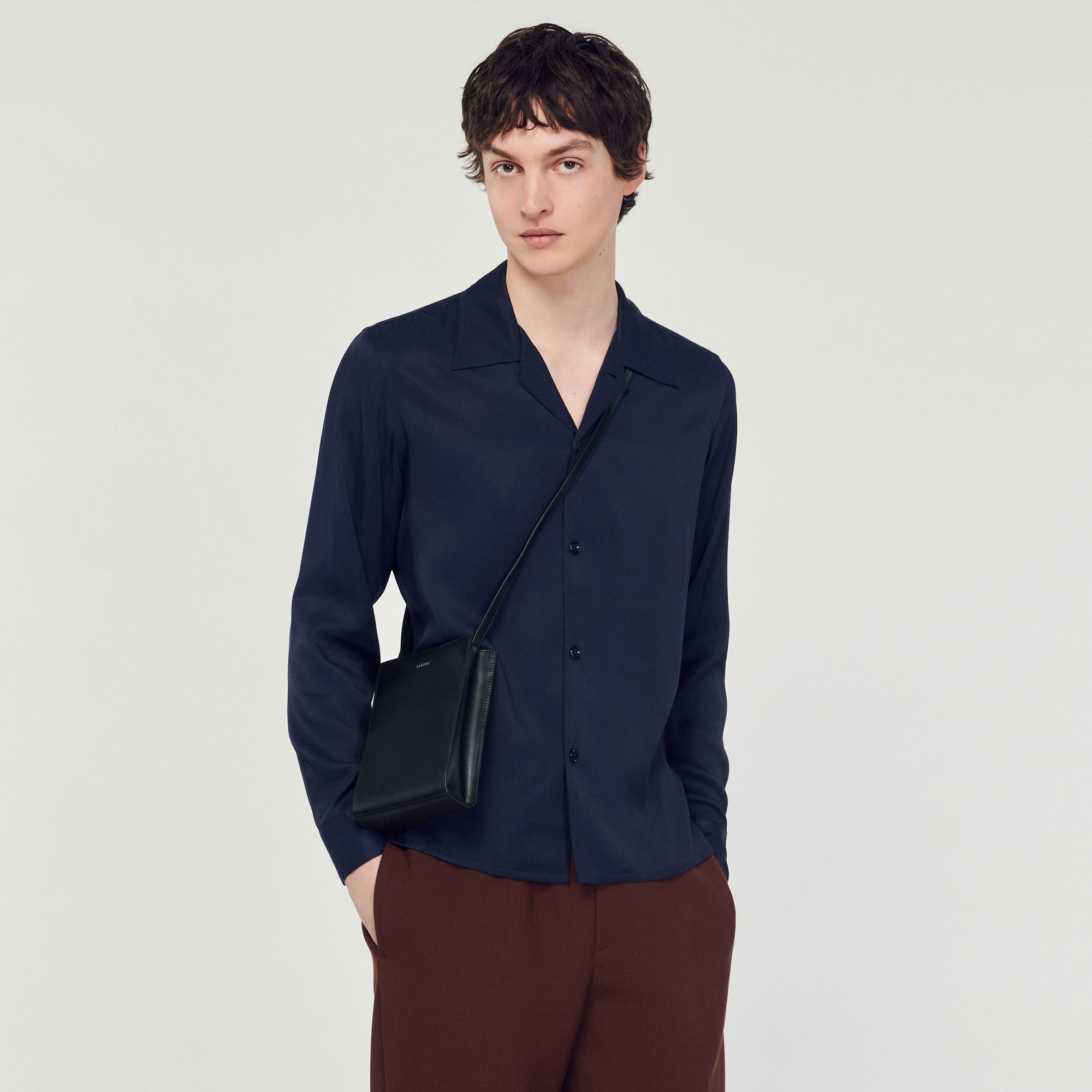 Floaty shirt with spread collar - 5