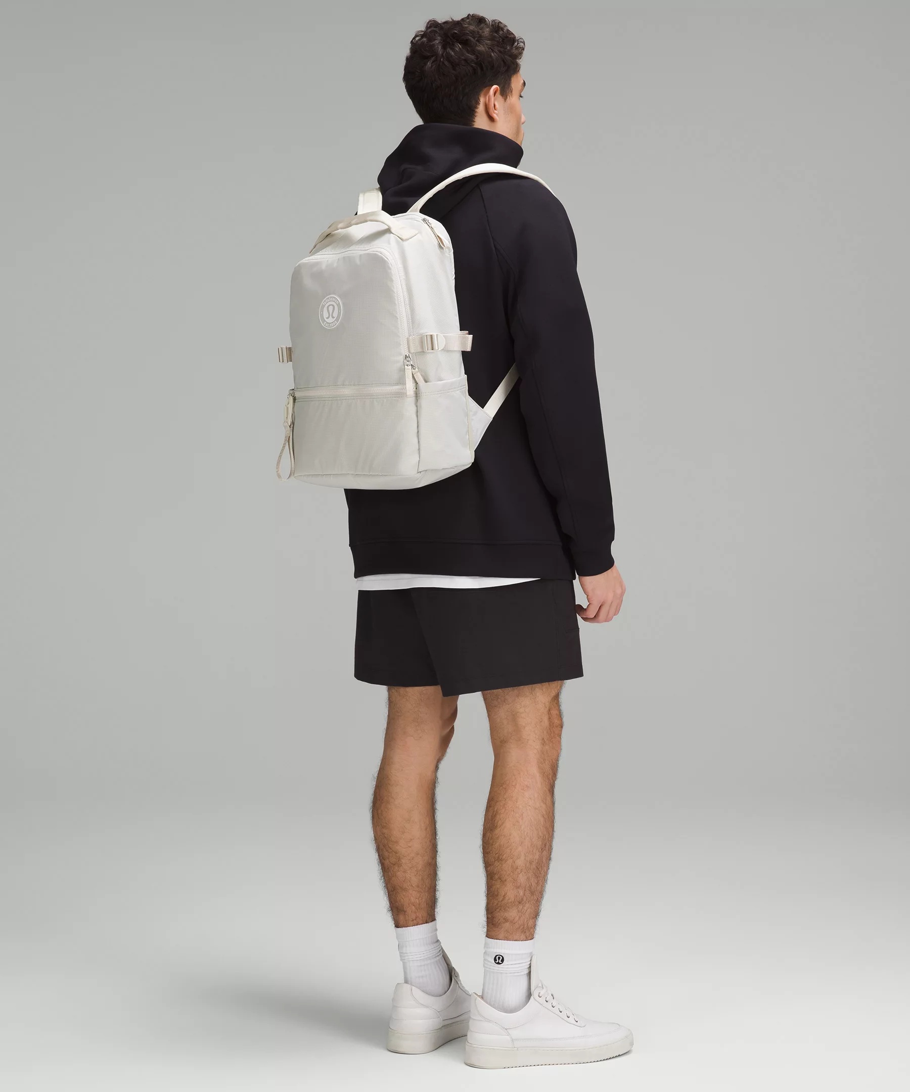 New Crew Backpack 22L *Logo - 5
