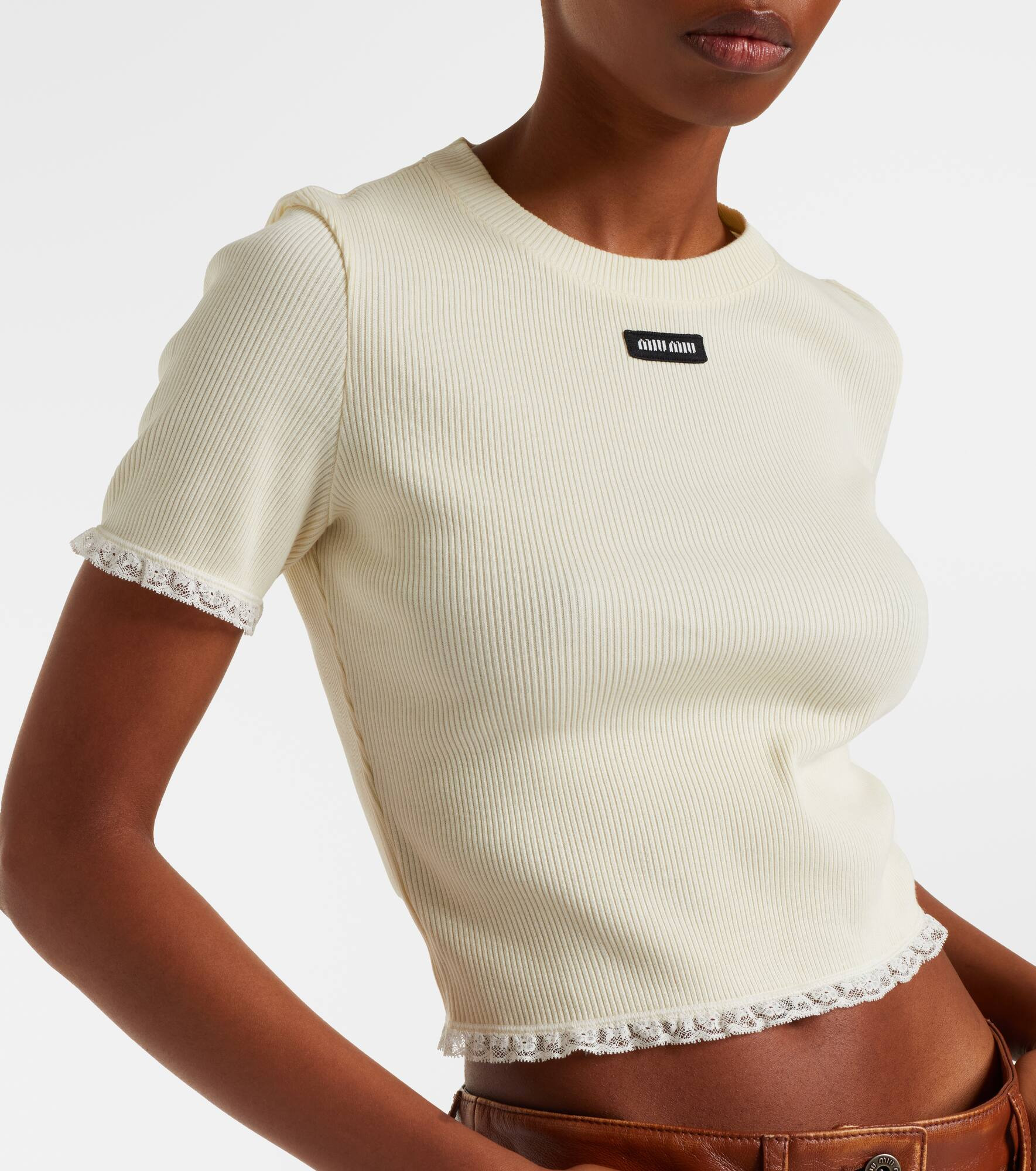 Cropped lace-trimmed cotton T-shirt - 5