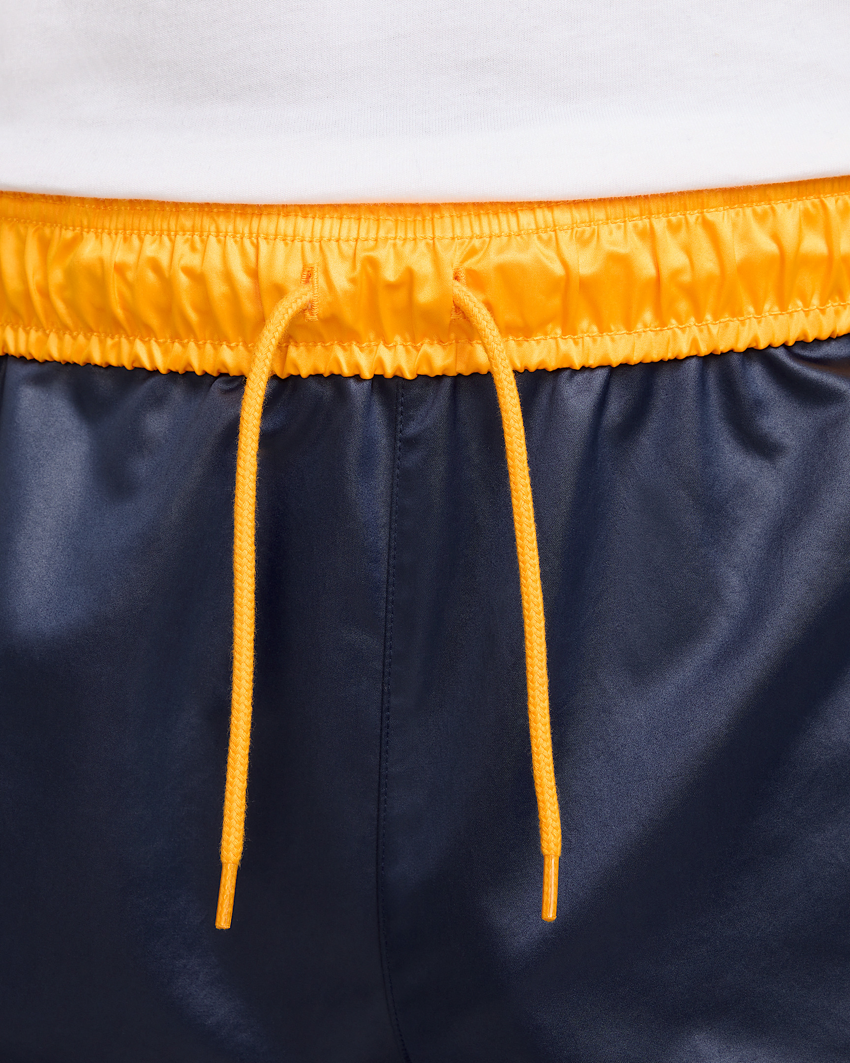 Nike Sportswear Club Men's Flow Football Shorts - 4