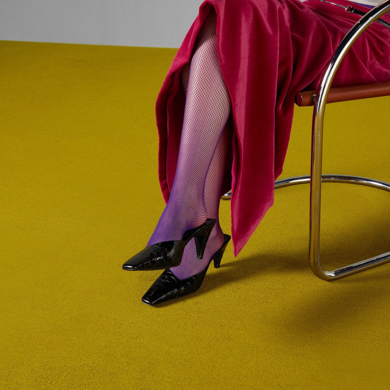 Stretch nylon tights with Retro Square G 3