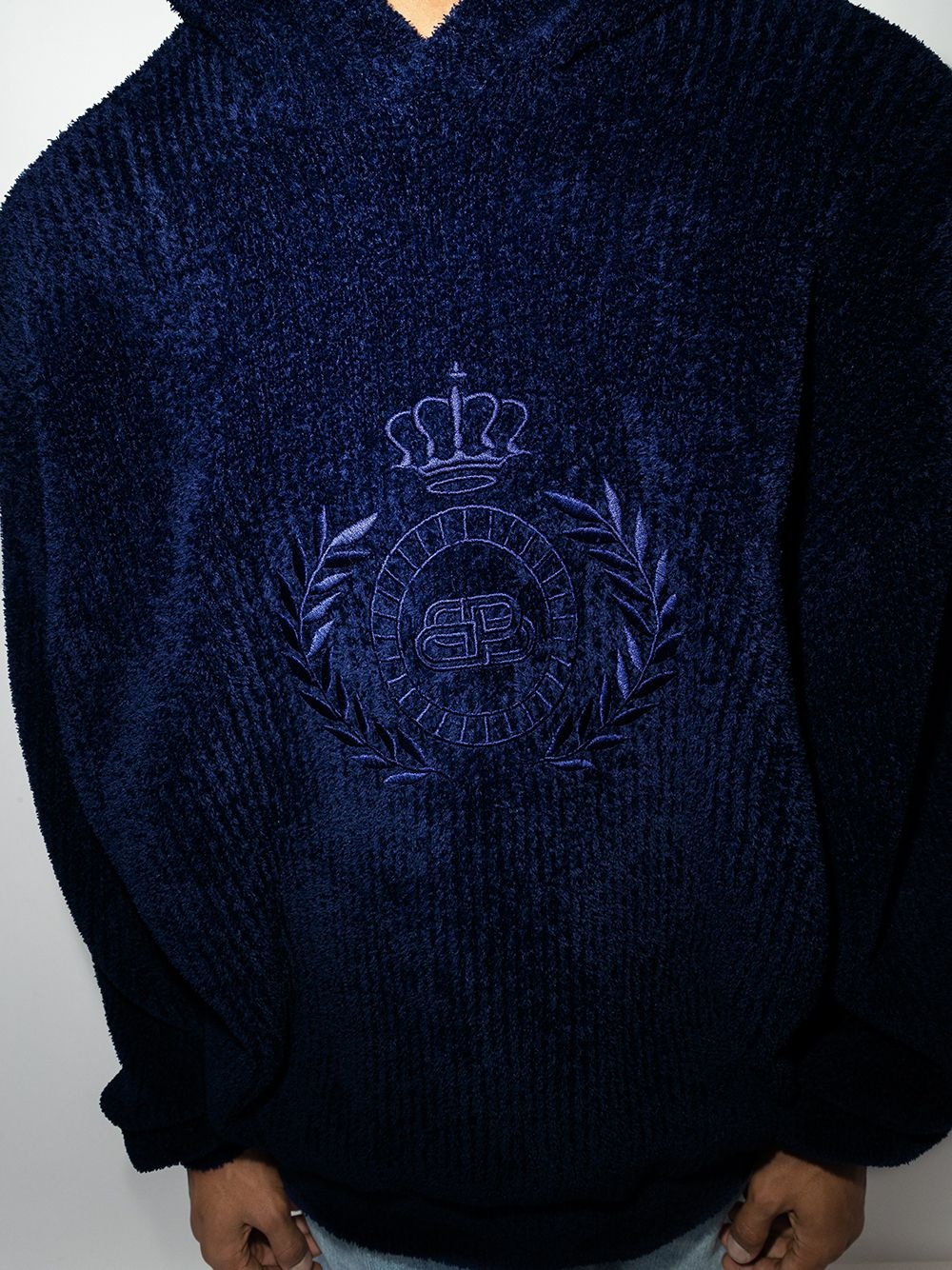 embroidered BB logo fleece hoodie - 4