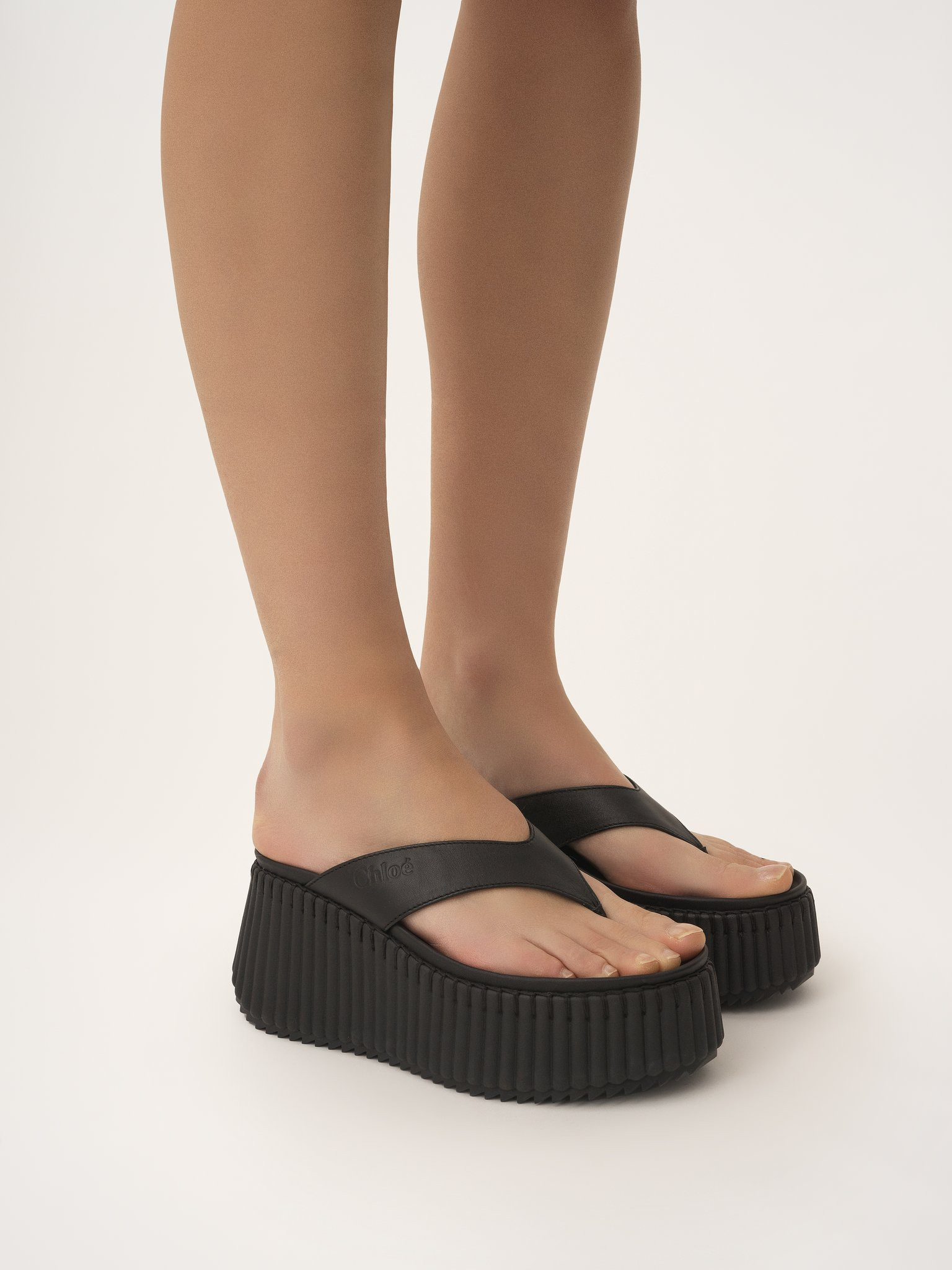 NAMA WEDGE SLIDE - 2