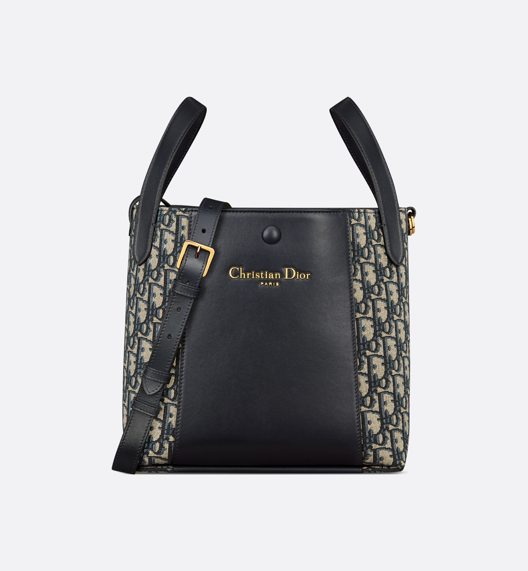Medium Signature Bucket Bag - 5