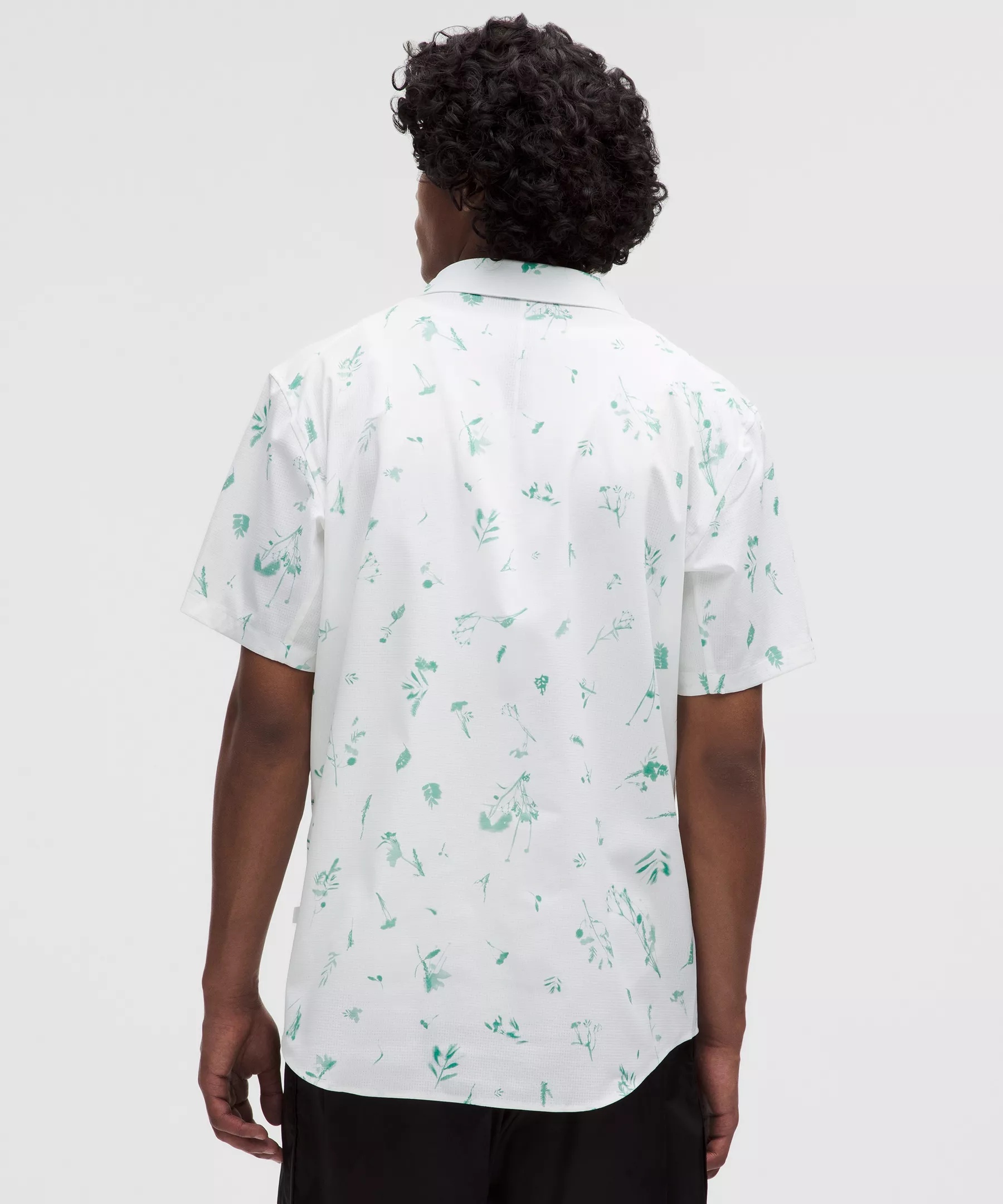 Airing Easy Short-Sleeve Shirt - 3