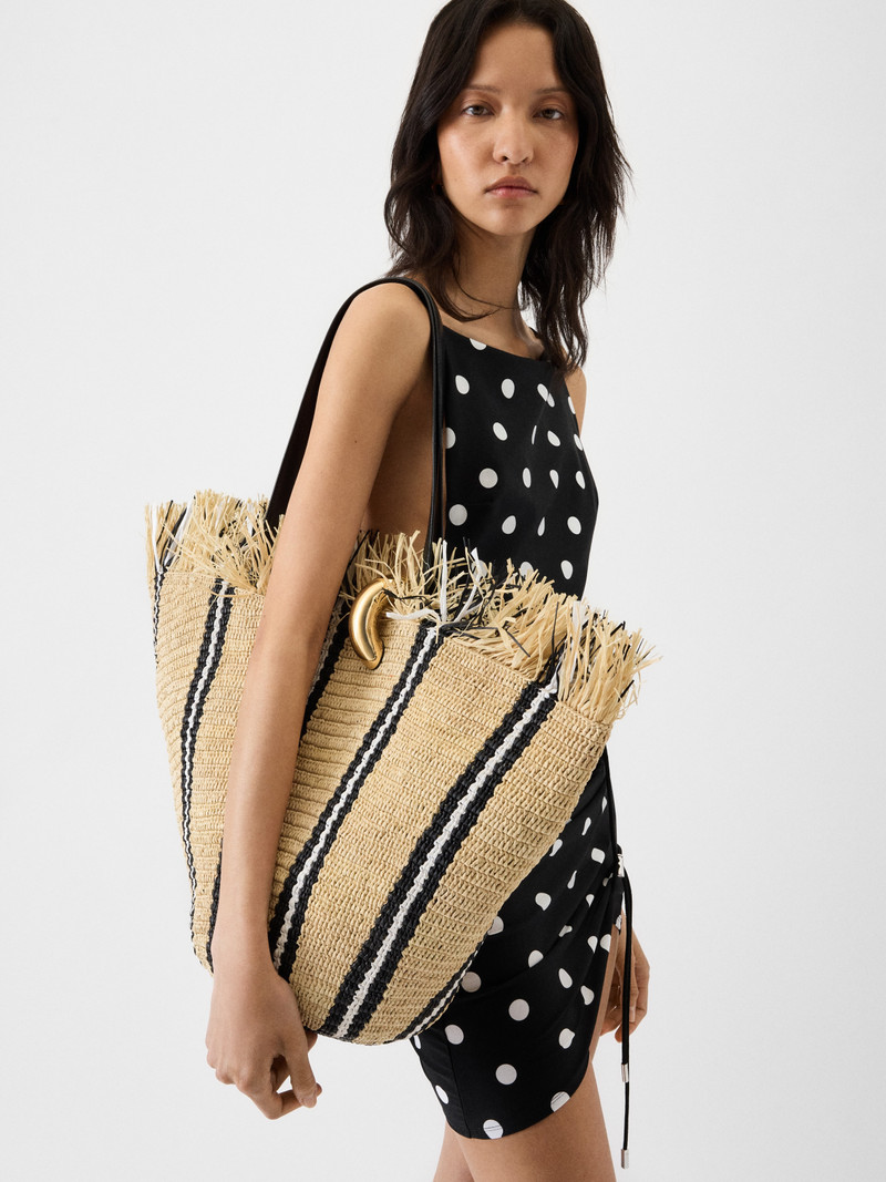 JACQUEMUS The Bambola outlook