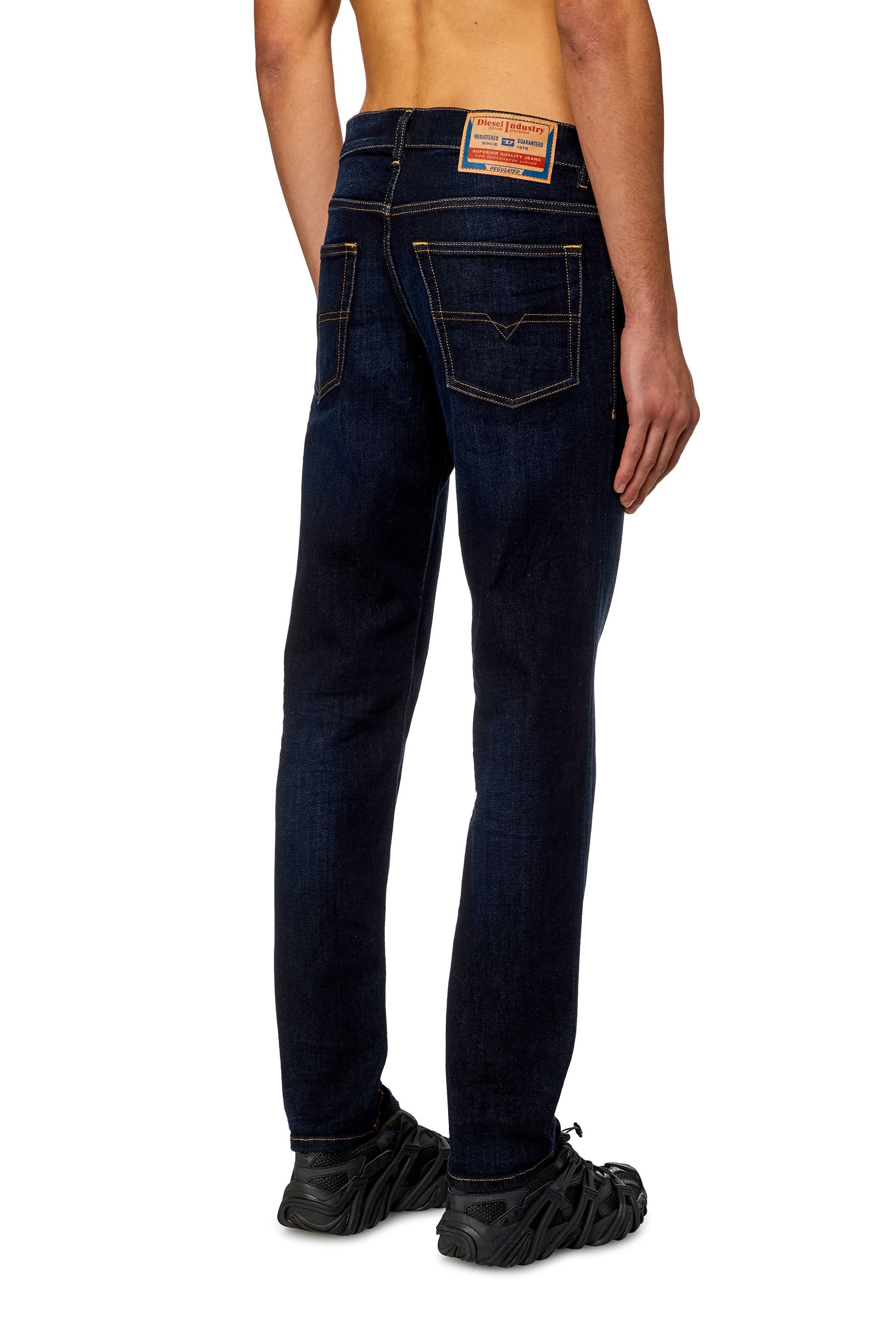 TAPERED JEANS 2023 D-FINITIVE 009ZS - 4