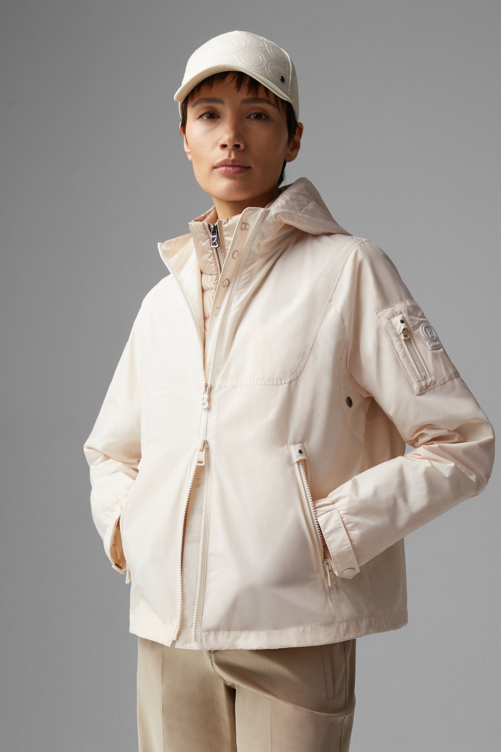 Zafina Jacket in Off-white - 2