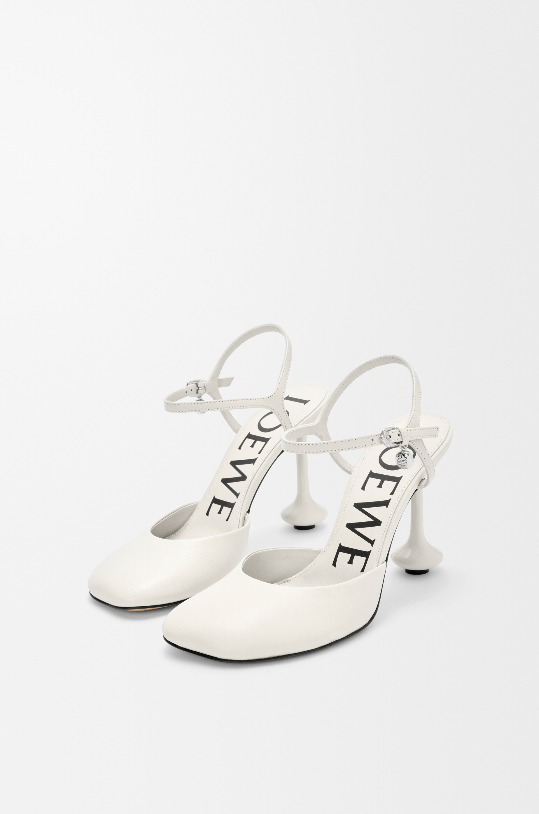 Toy ankle strap pump in lambskin - 3
