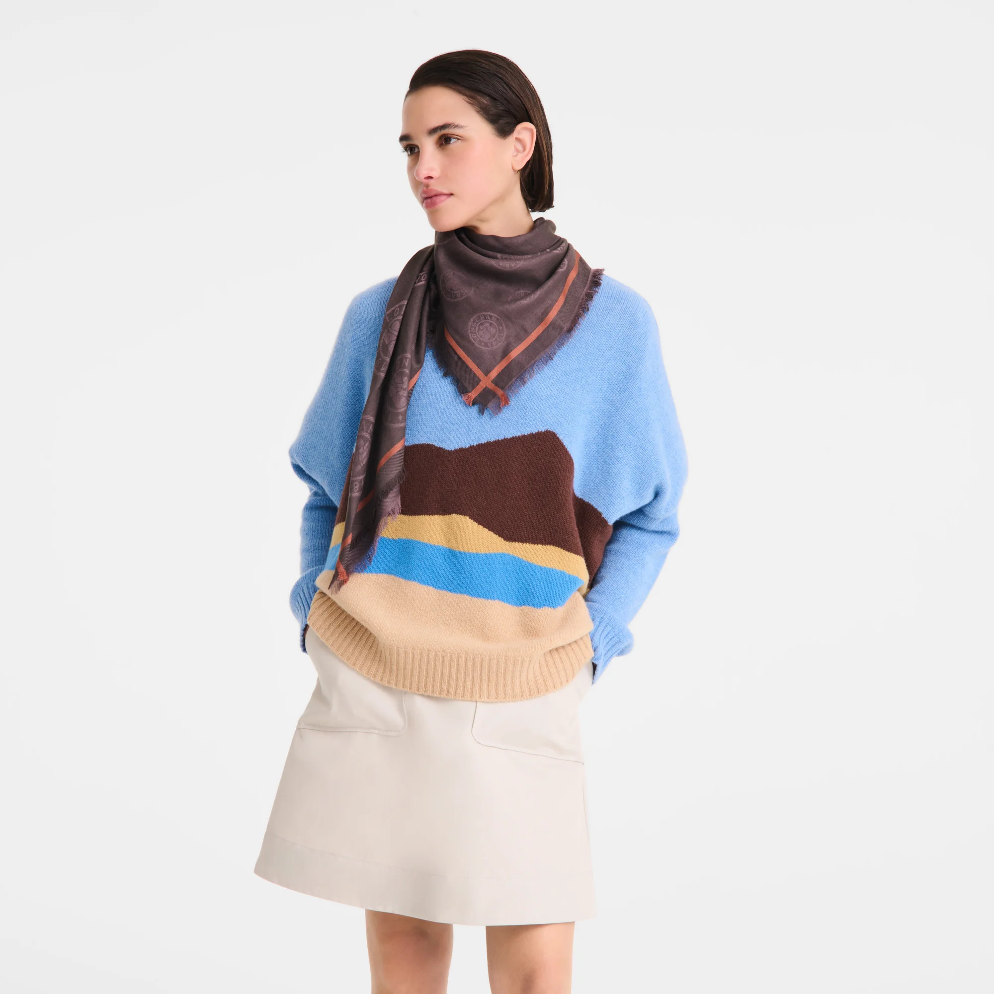 La Médaille Longchamp Stole - 1