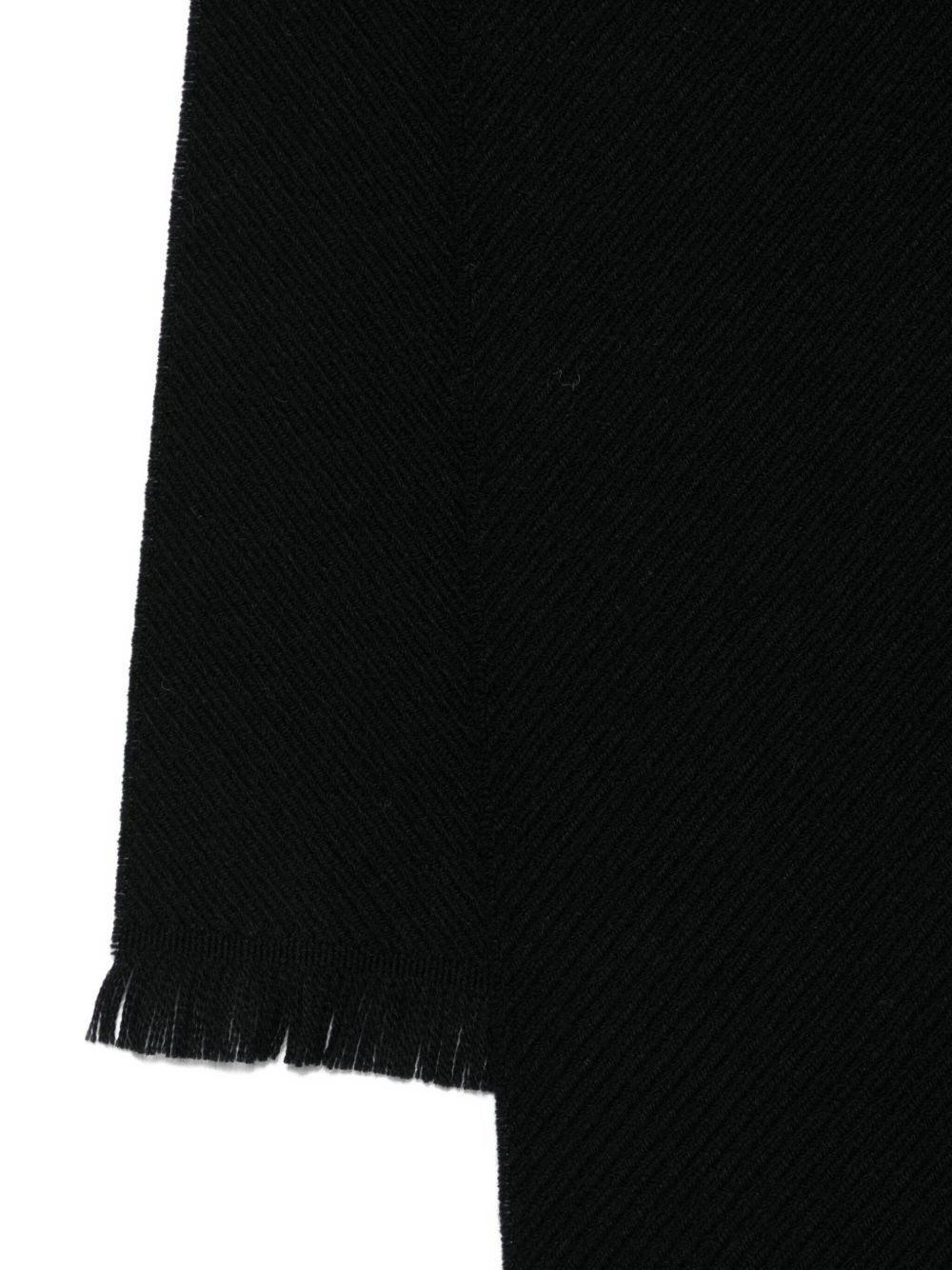 fringed-edges scarf - 3