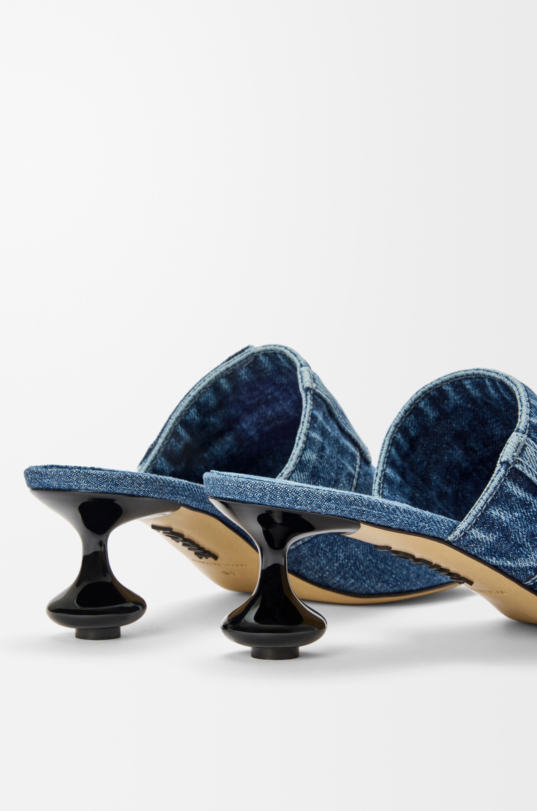 Toy Panta slide in washed denim - 5