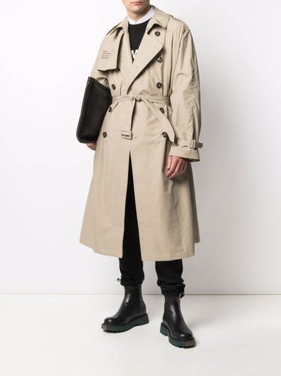 VETEMENTS double-breasted belted trench coat outlook