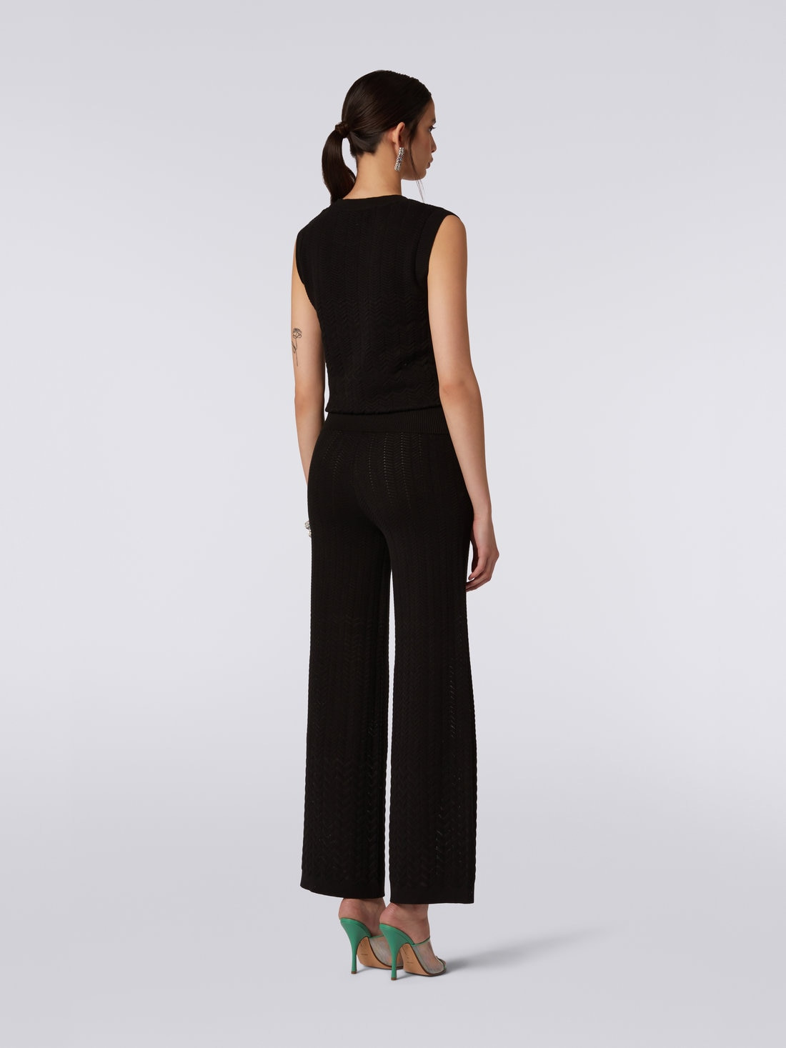 Sleeveless cotton and viscose top with tone-on-tone zigzag - 4