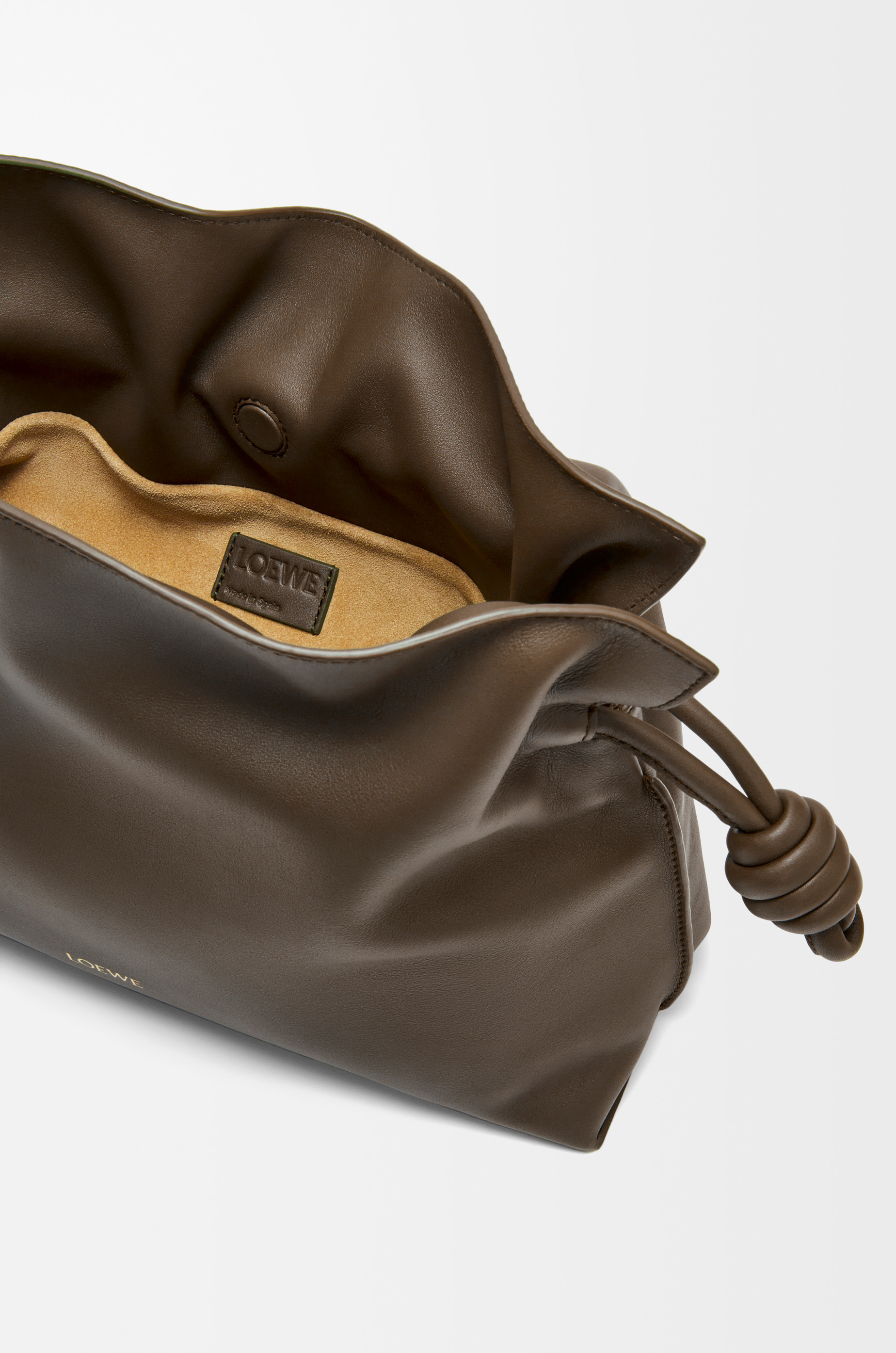 Medium Flamenco clutch in nappa calfskin - 7