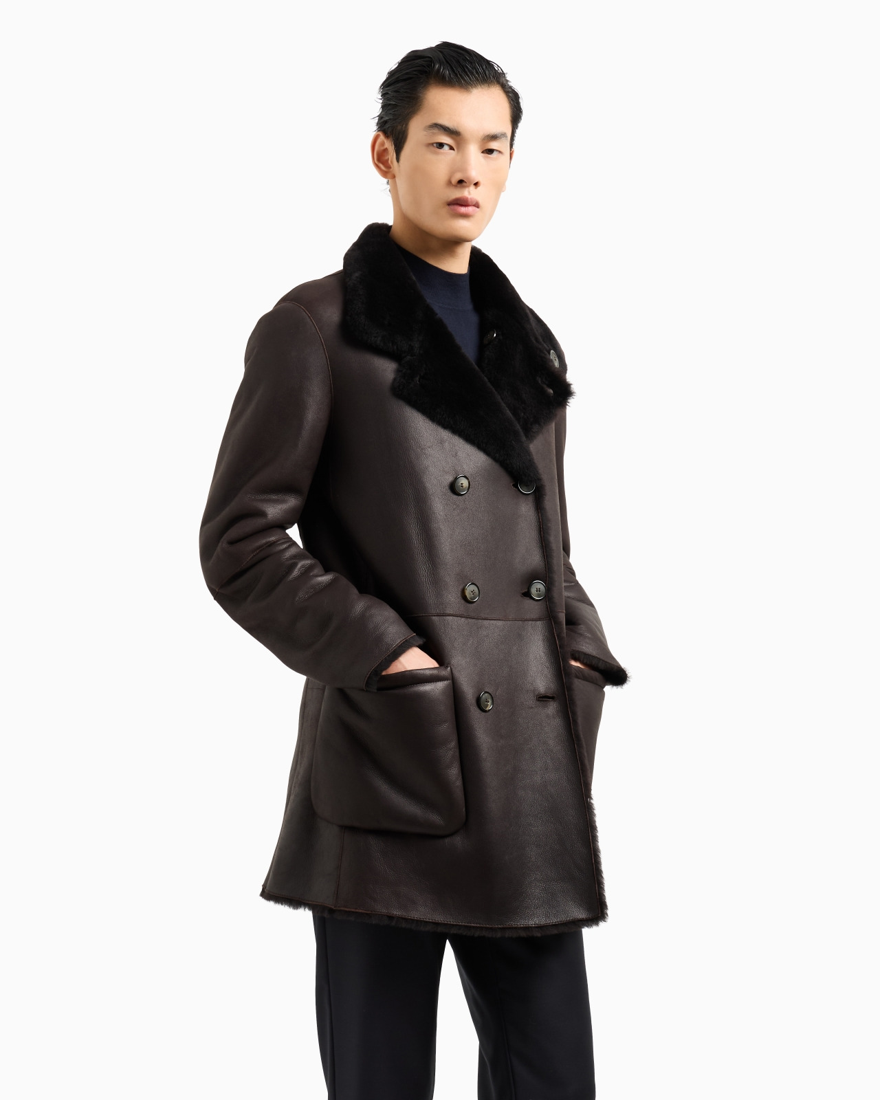 Reversible, double-breasted sheepskin pea coat - 7