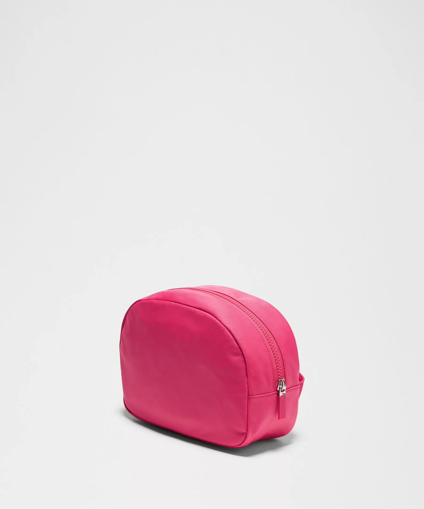 City Essentials Pouch 4L - 3