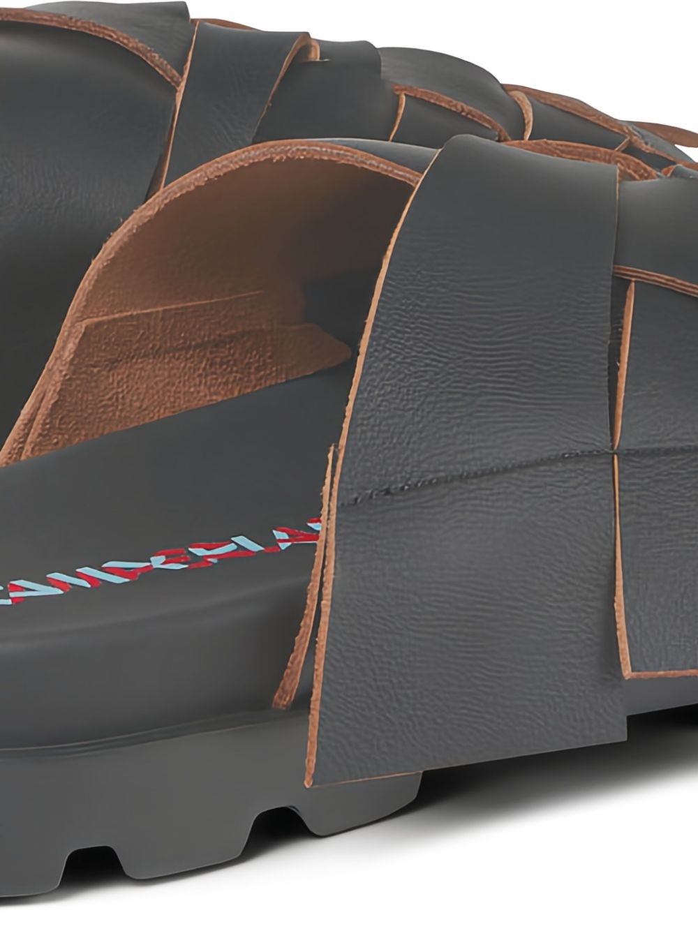 Brutus slippers - 3