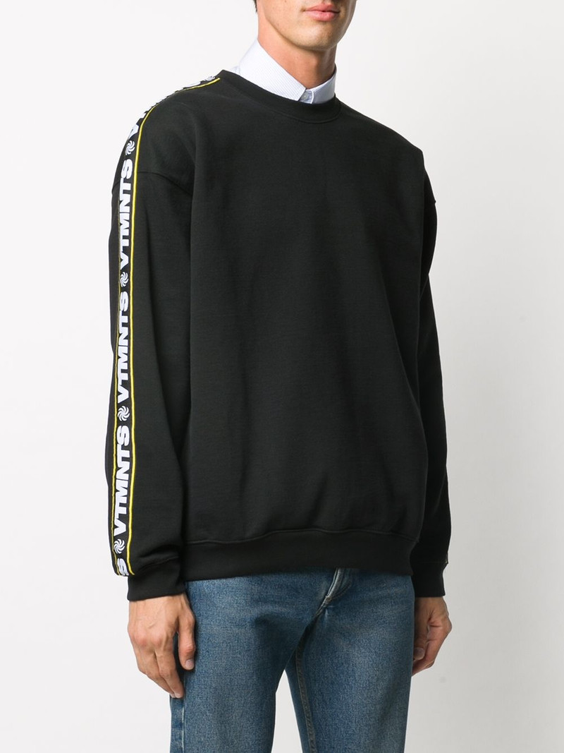 logo sleeve sweatshirt 4