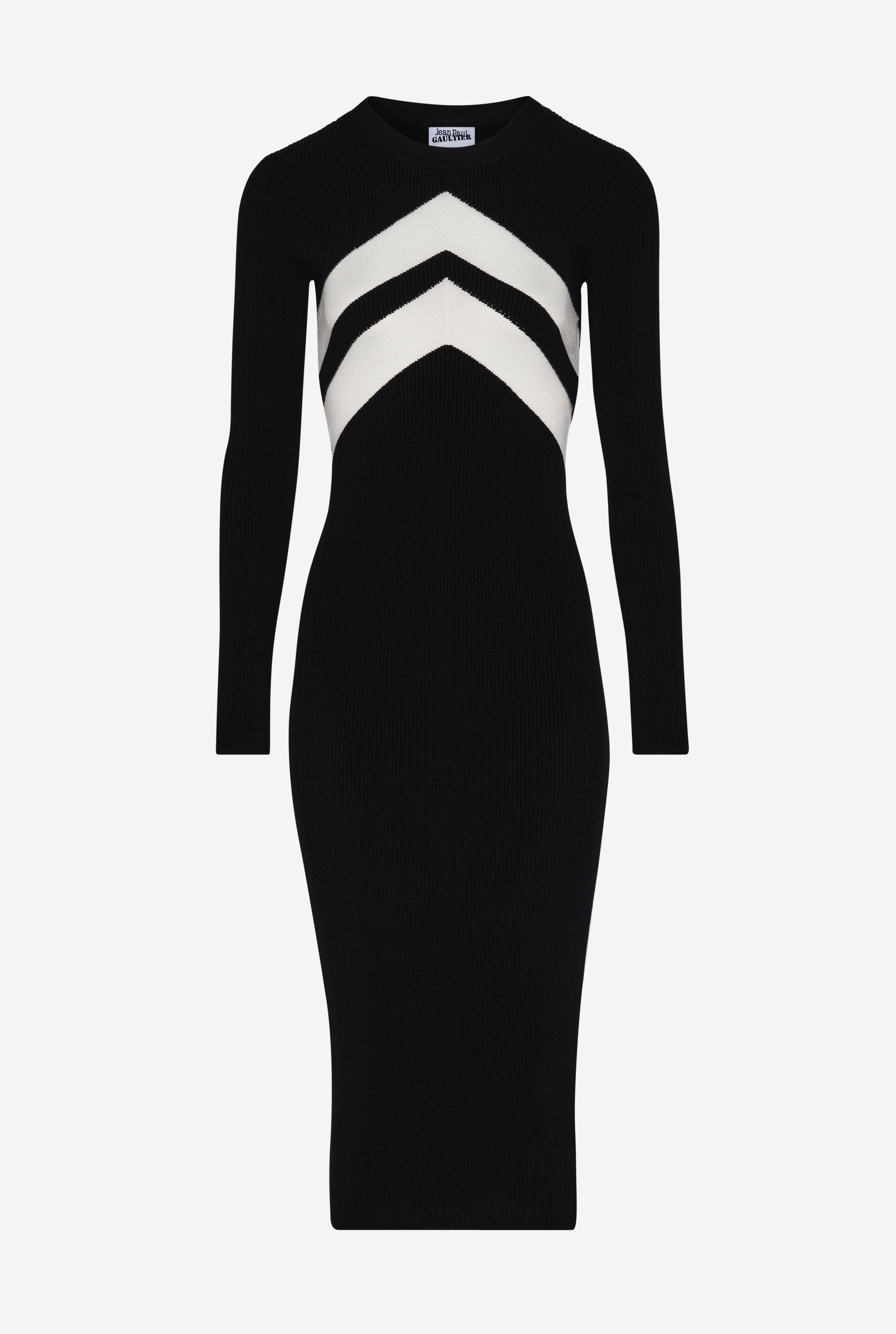 THE BLACK DRESS WITH CHEVRONS - 5