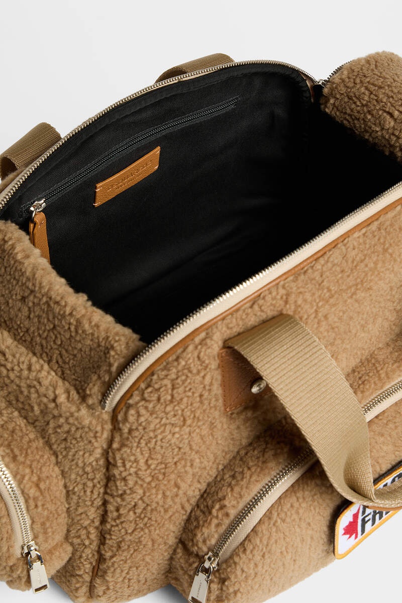 SOUVENIR FROM CANADA DUFFLE - 5