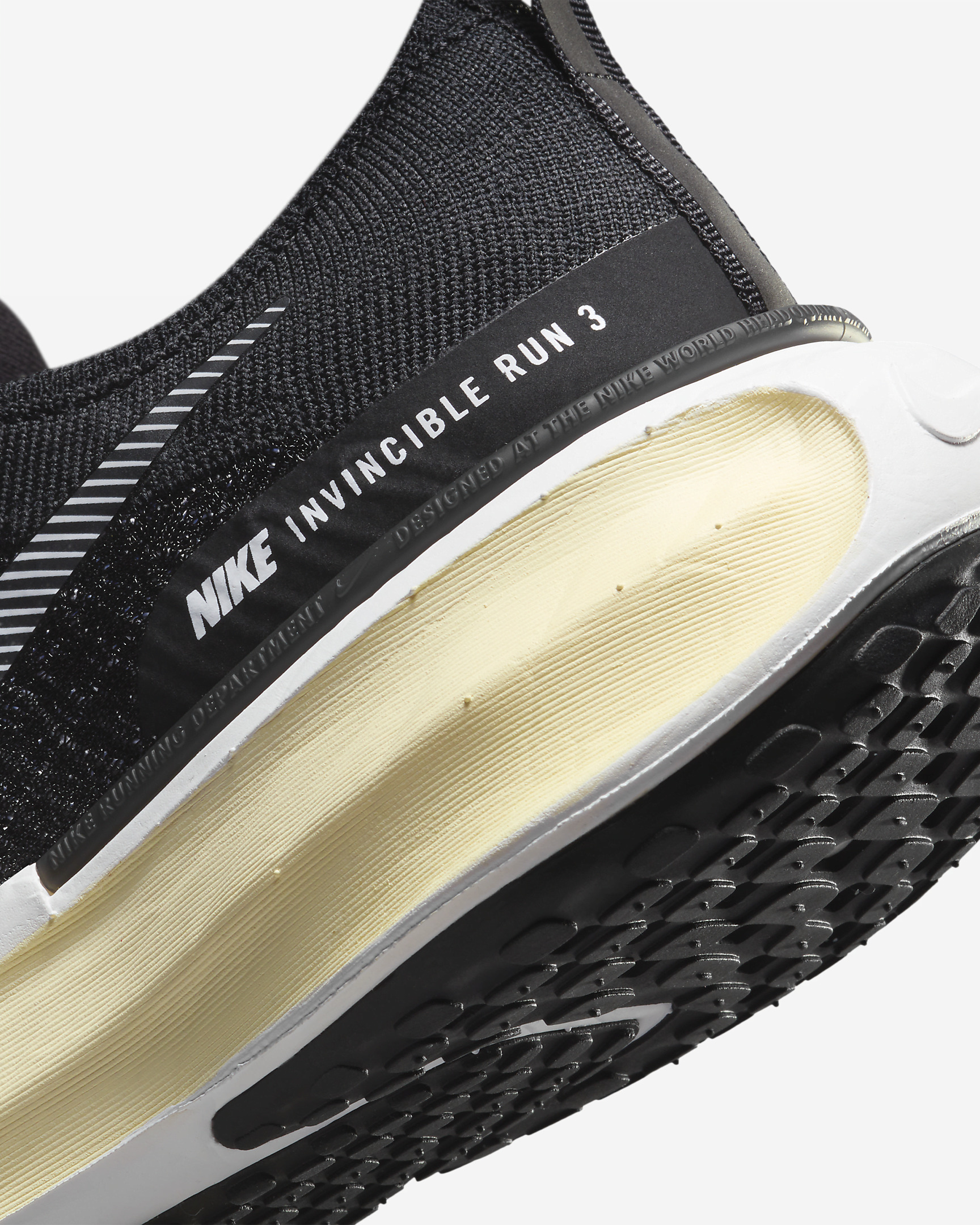 Nike Women's Invincible 3 Road Running Shoes (Extra Wide) - 8