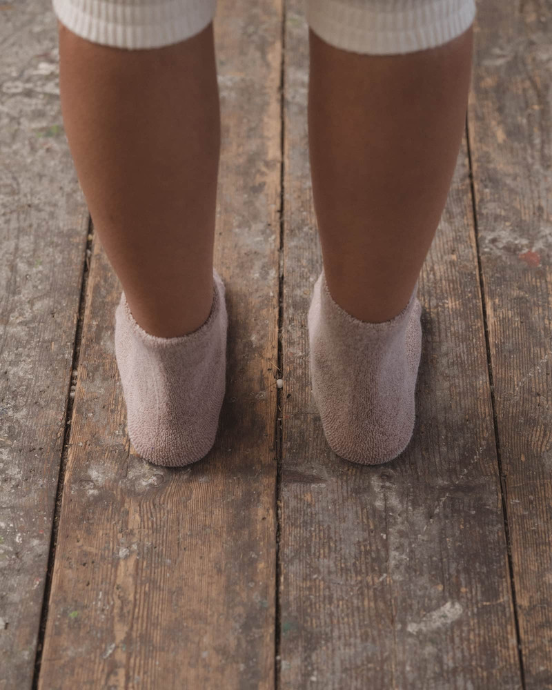 Buckle Overankle Socks - Textured Organic Cotton 3