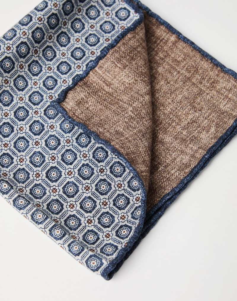Brunello Cucinelli Silk pocket square with pattern outlook