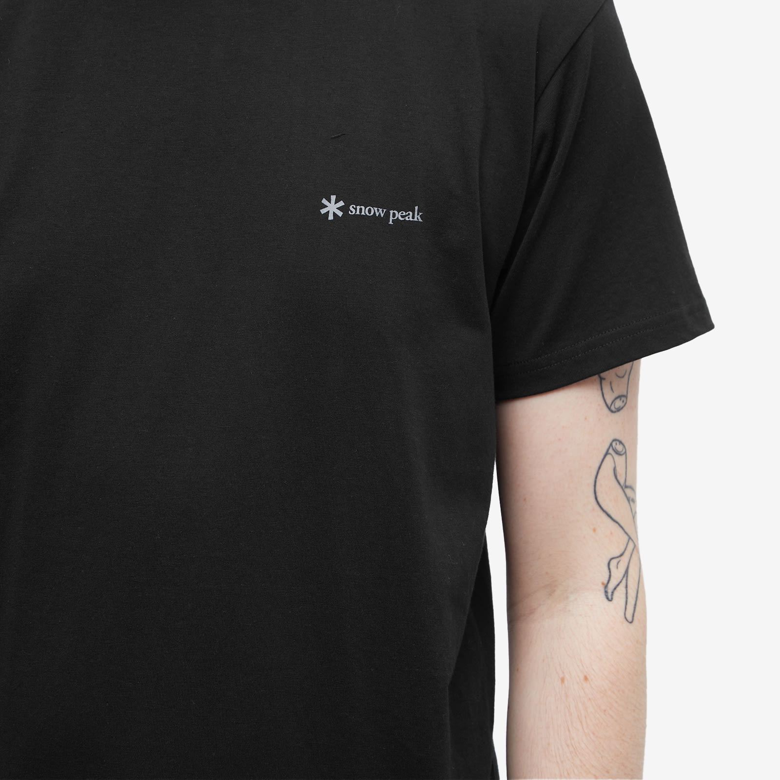 Snow Peak Logo T-Shirt - 5